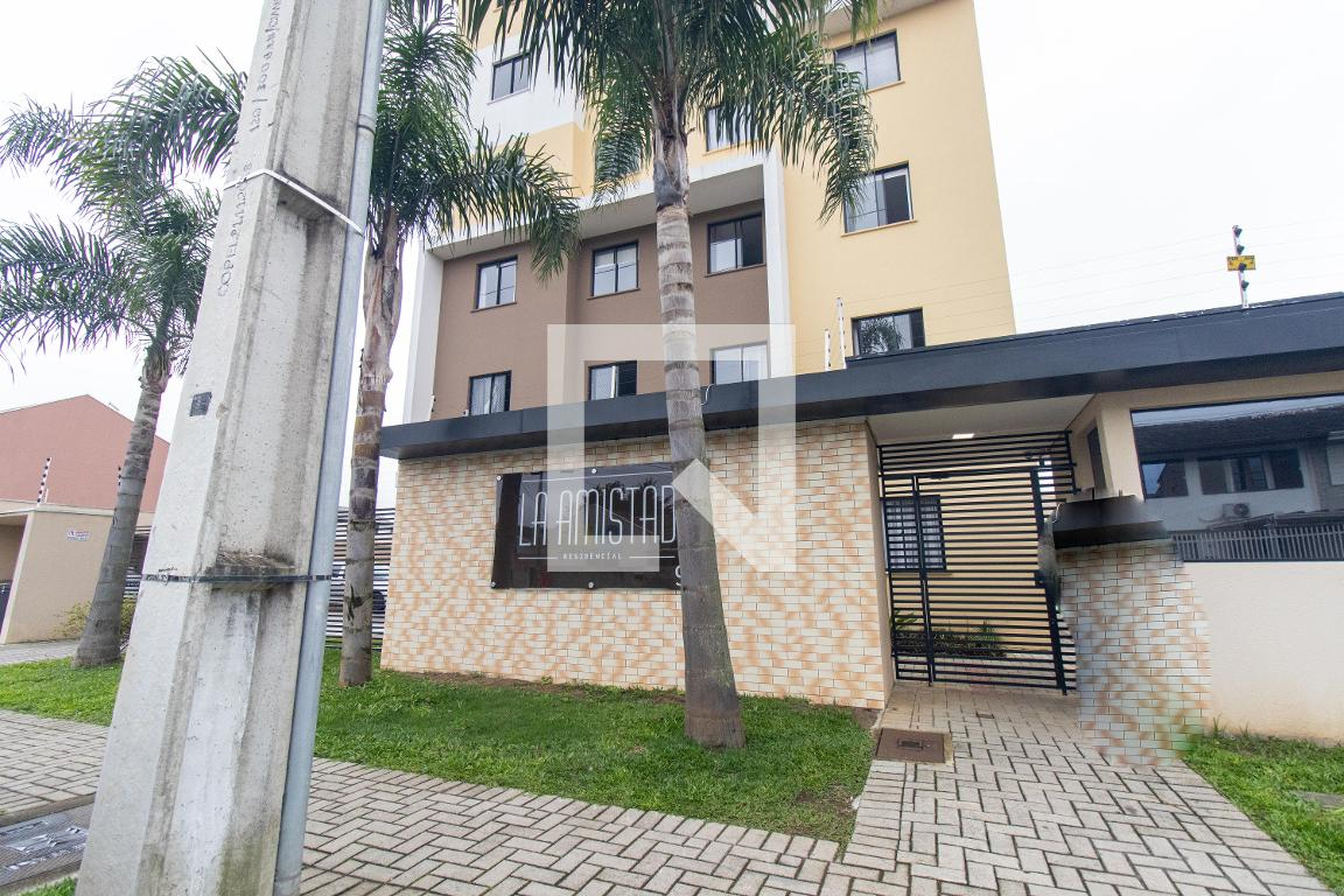 Fachada do Condominio Residencial La Amistad