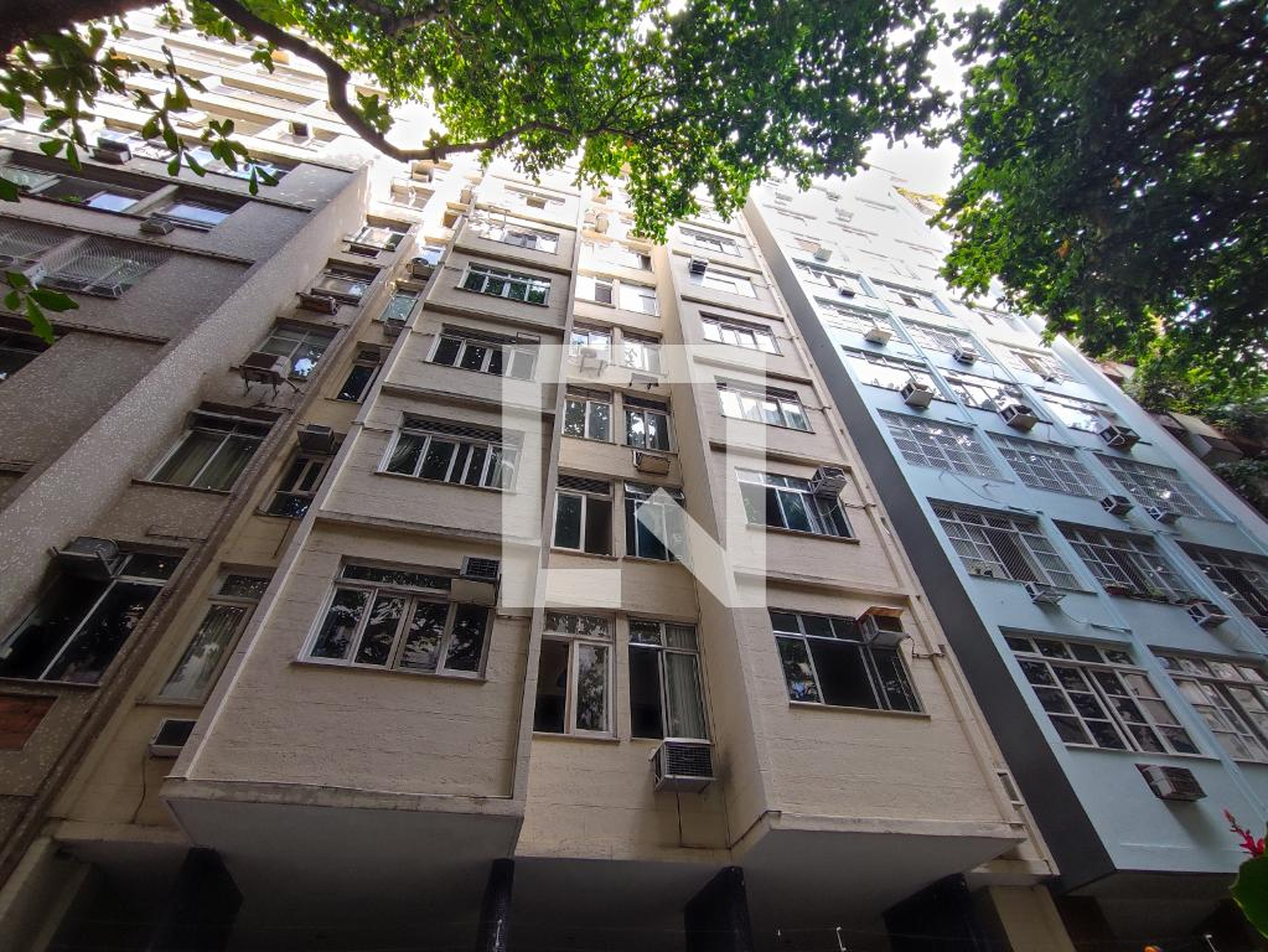 Fachada Condomínio Wadi Aquim