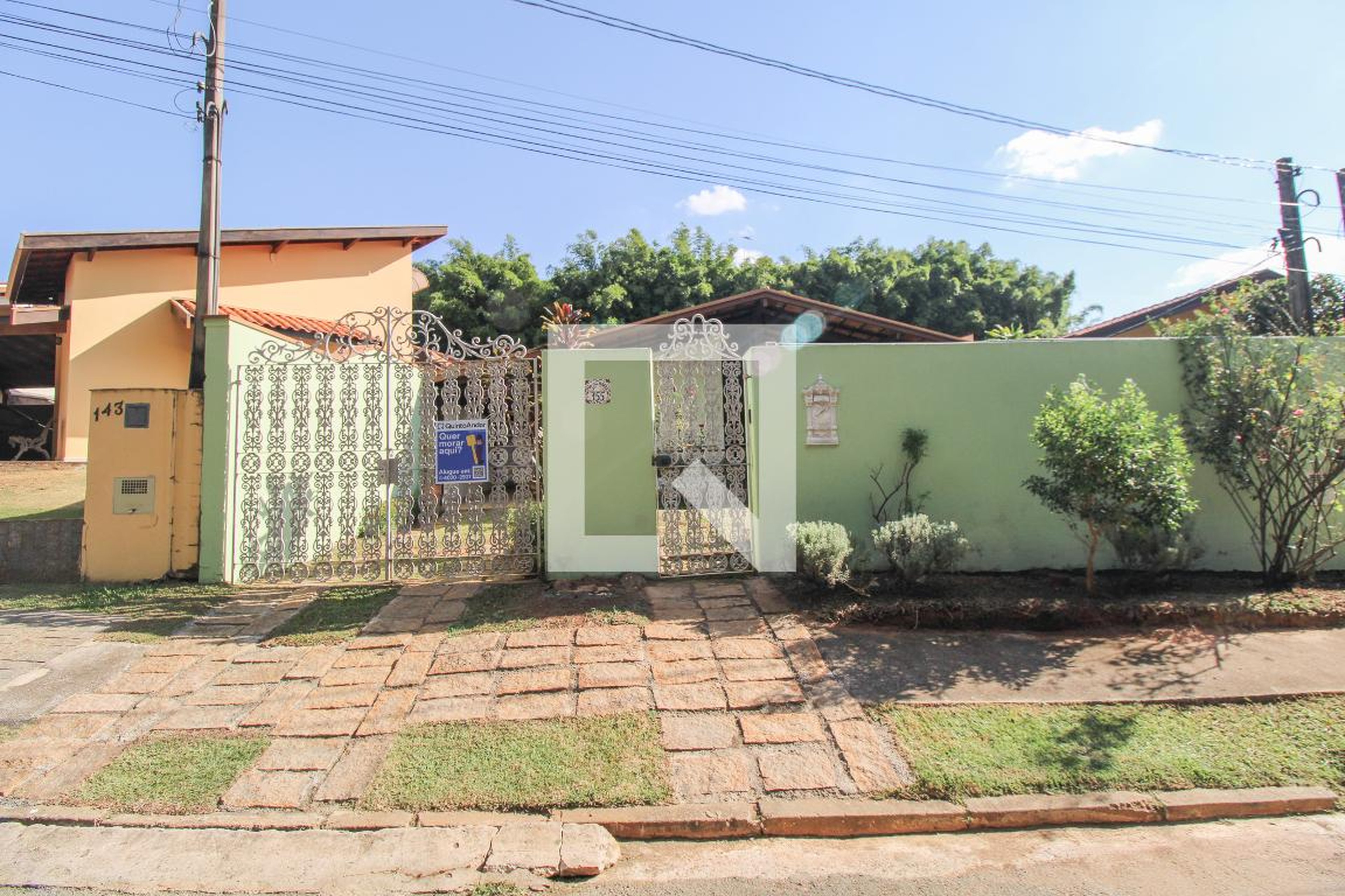 Fachada Condomínio em Rua da Barra, 155