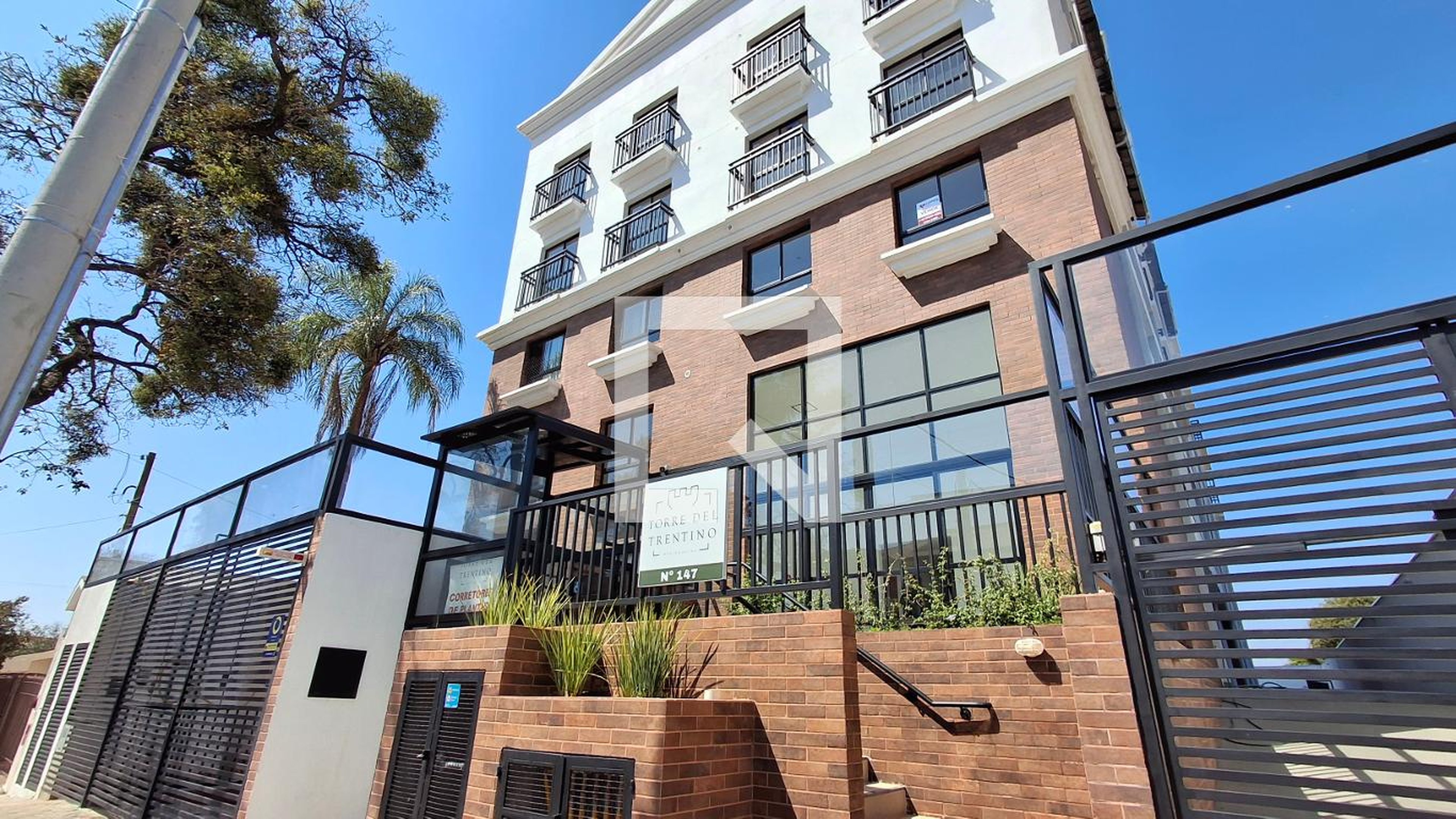 Fachada Condomínio Torre Del Trentino