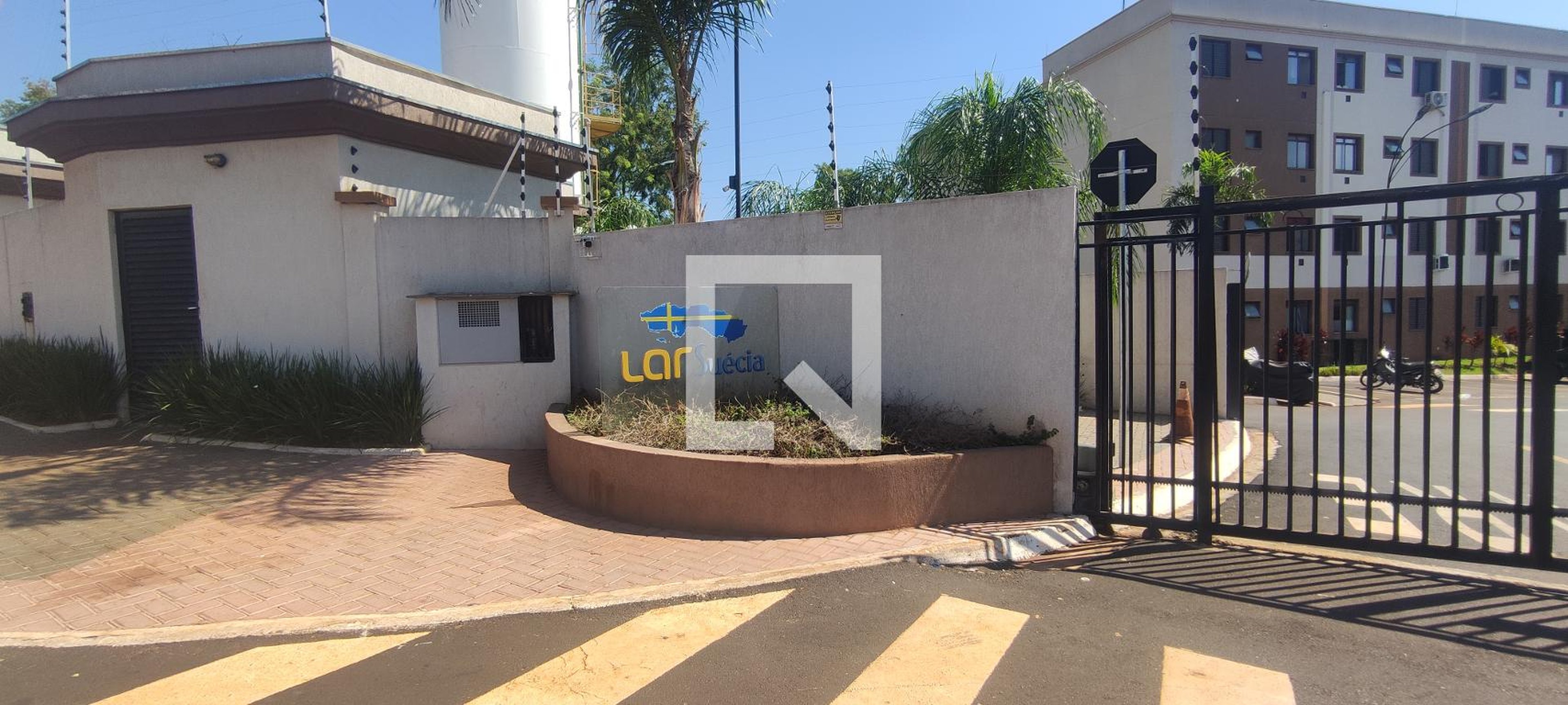 Fachada do Prédio Condomínio Lar Suécia