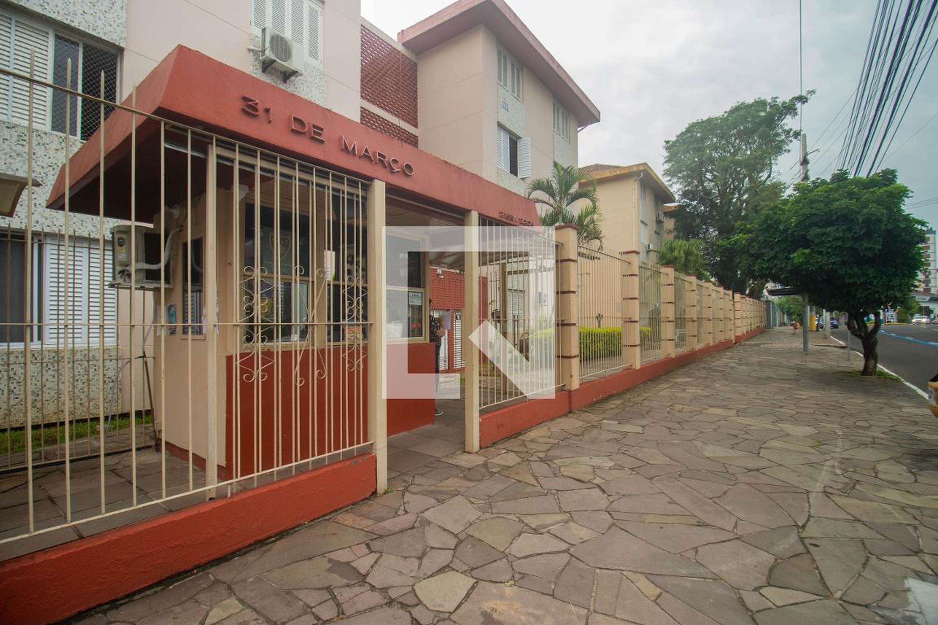 Fachada Condomínio em Avenida Plínio Brasil Milano, 2169