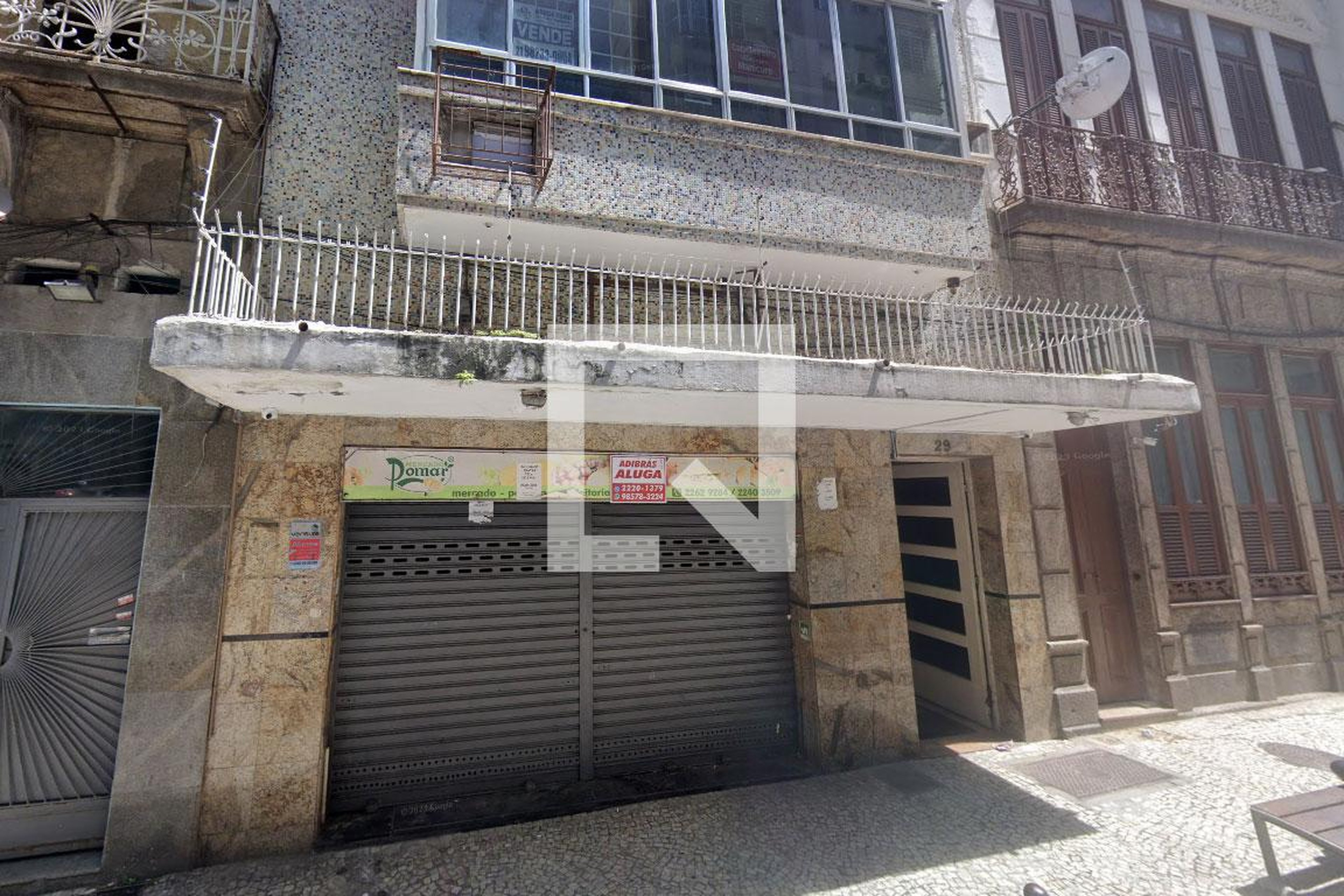 Fachada Condomínio em Rua das Marrecas, 29