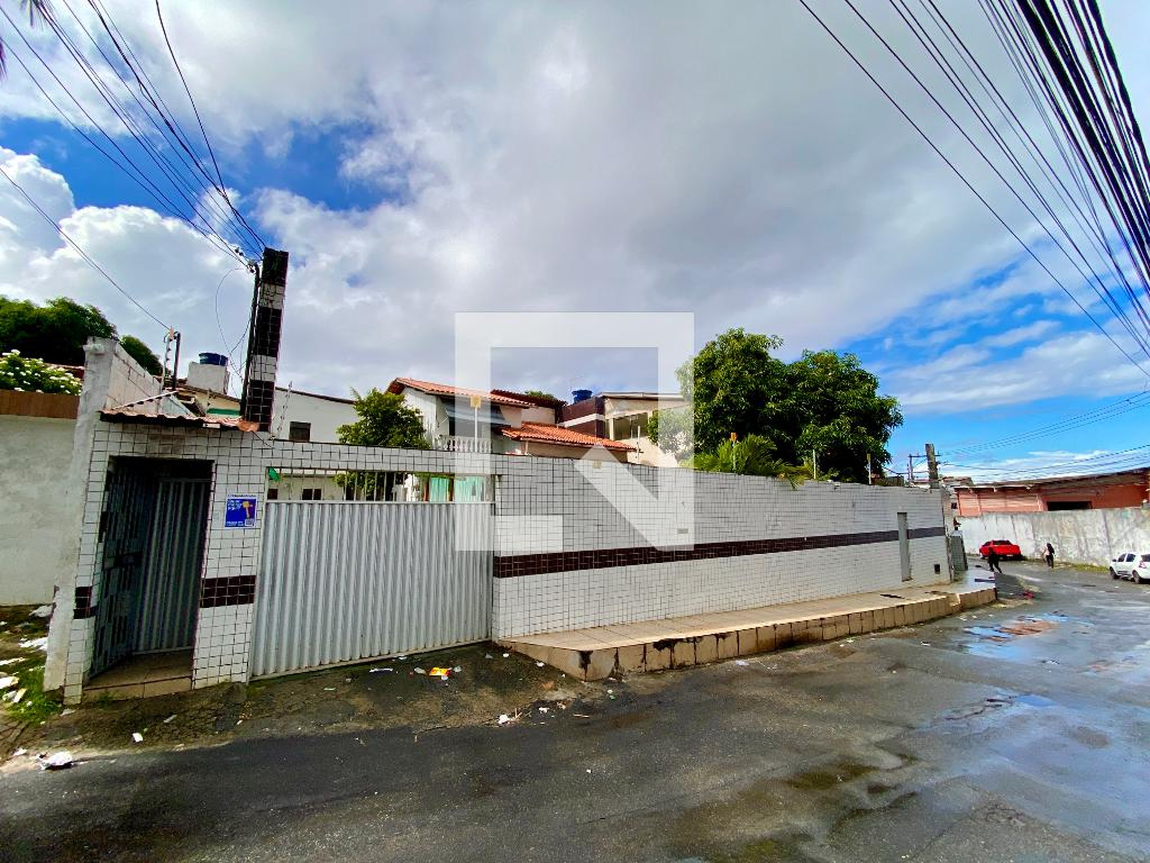 Fachada Condomínio em Rua Pituaçu, 3