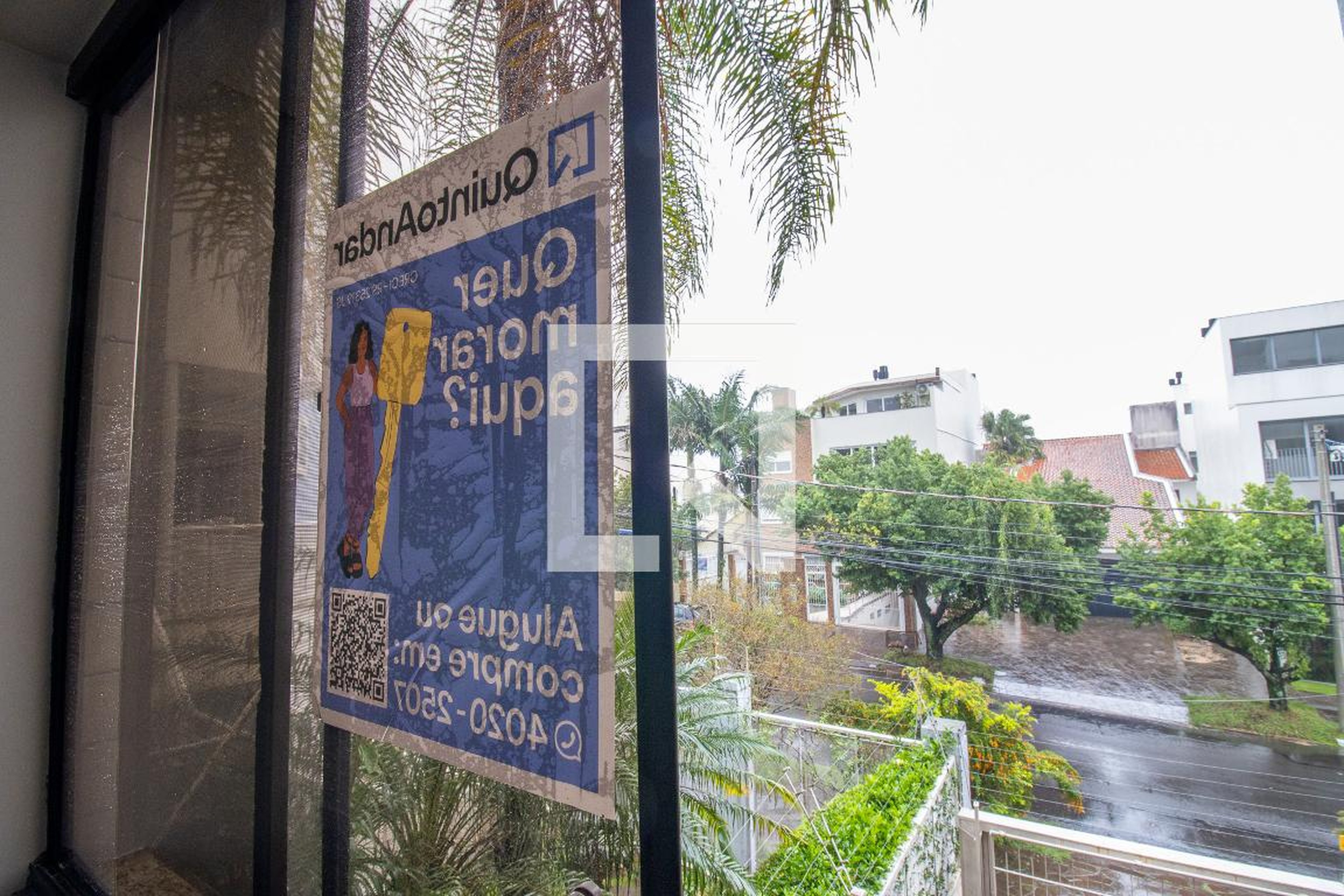 Fachada Condomínio em Rua Miracema, 275