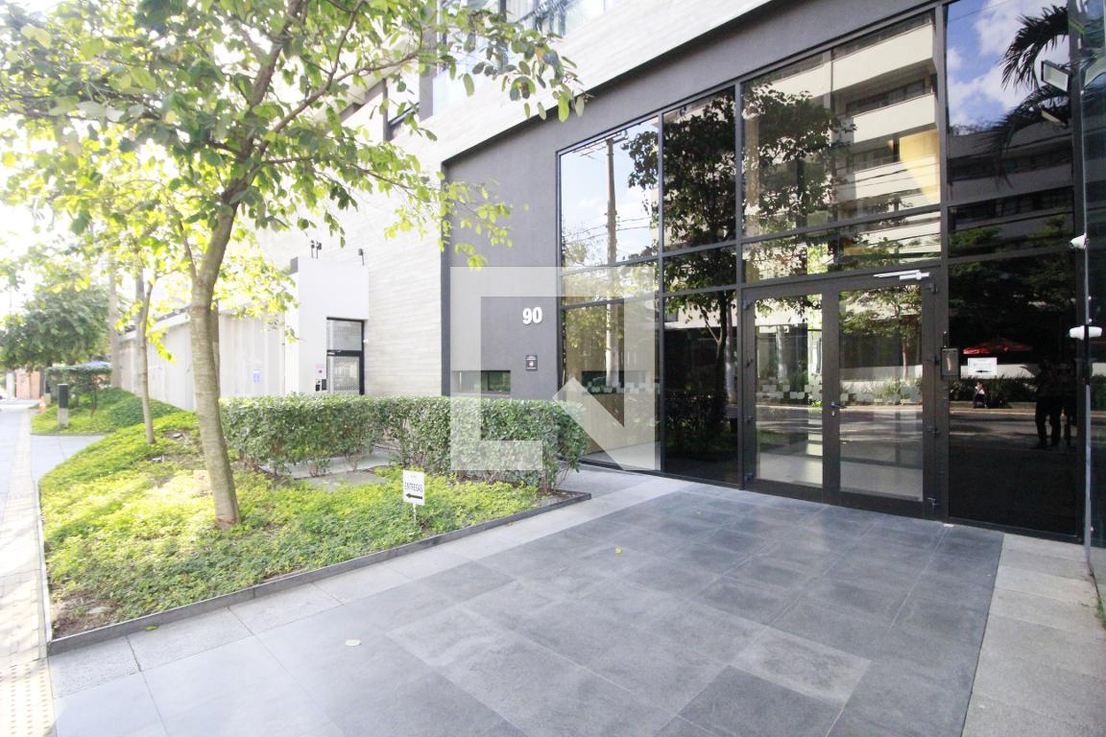 Entrada - Galeria 90