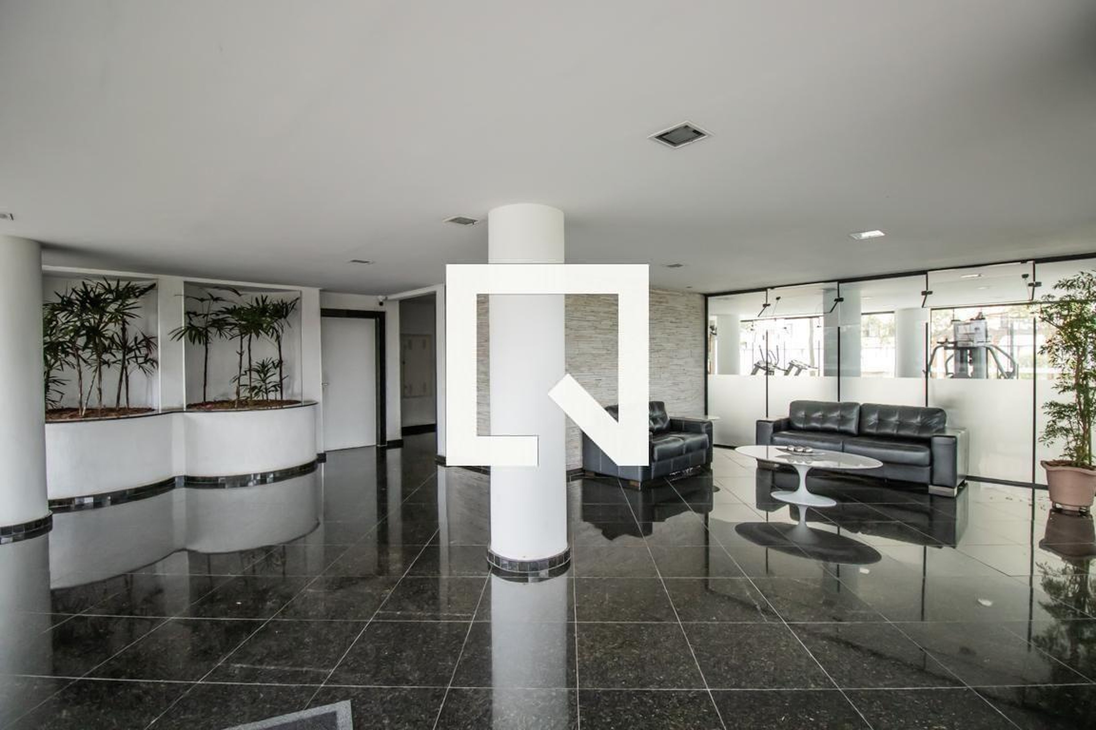 Hall de Entrada - Edifício Jasmins