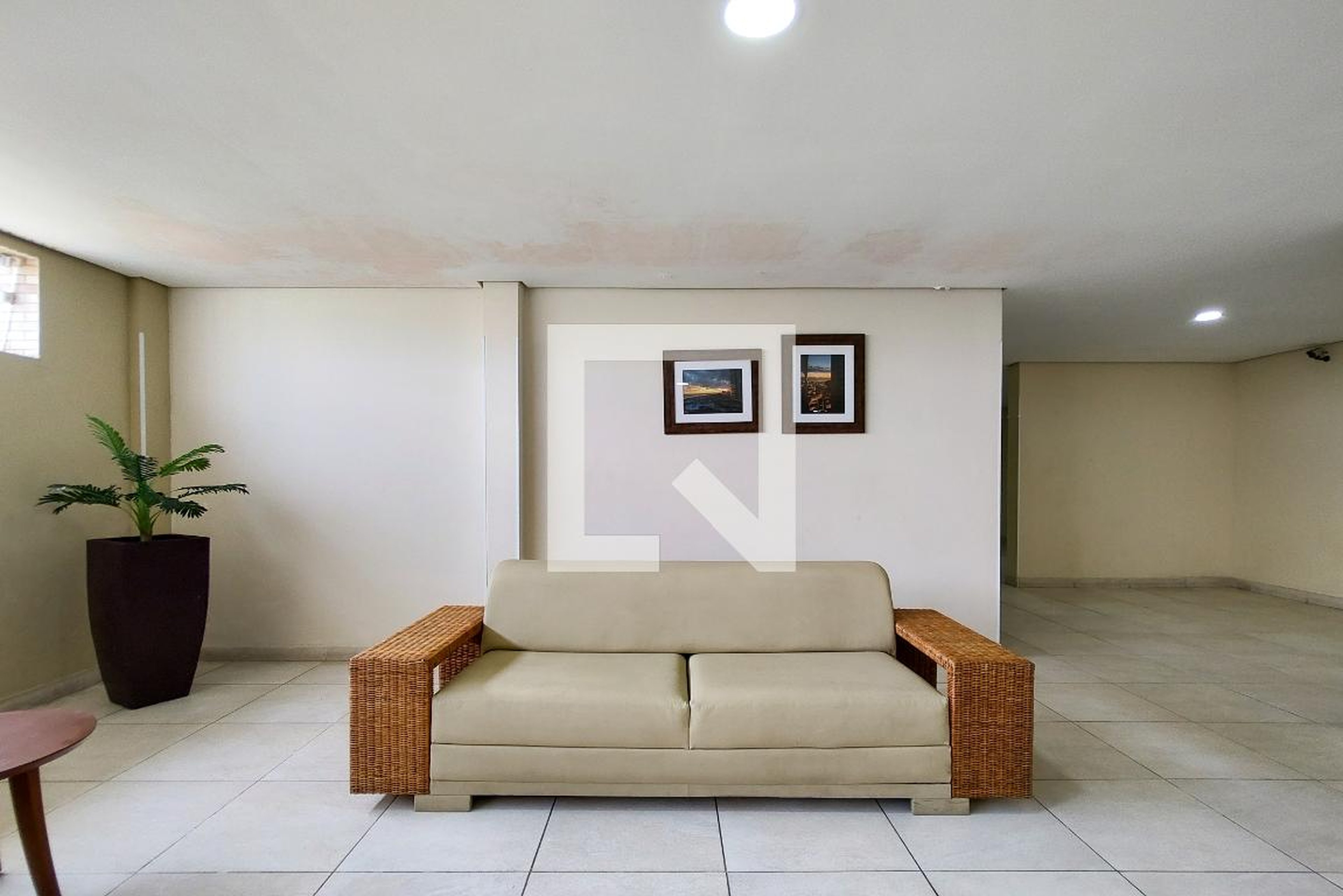 Hall de entrada - edificio costa do sol