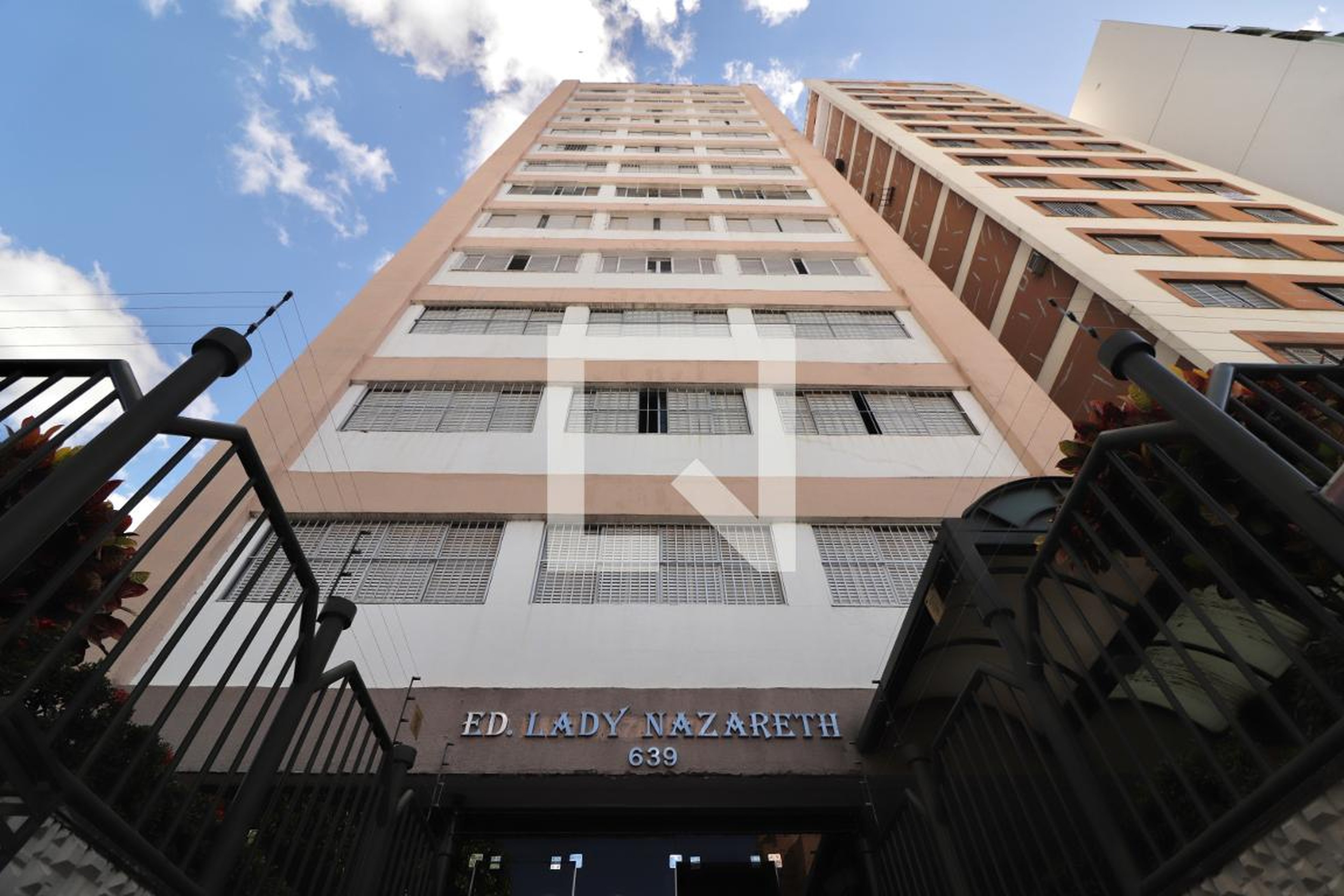 Fachada do Prédio Condomínio Lady Nazareth