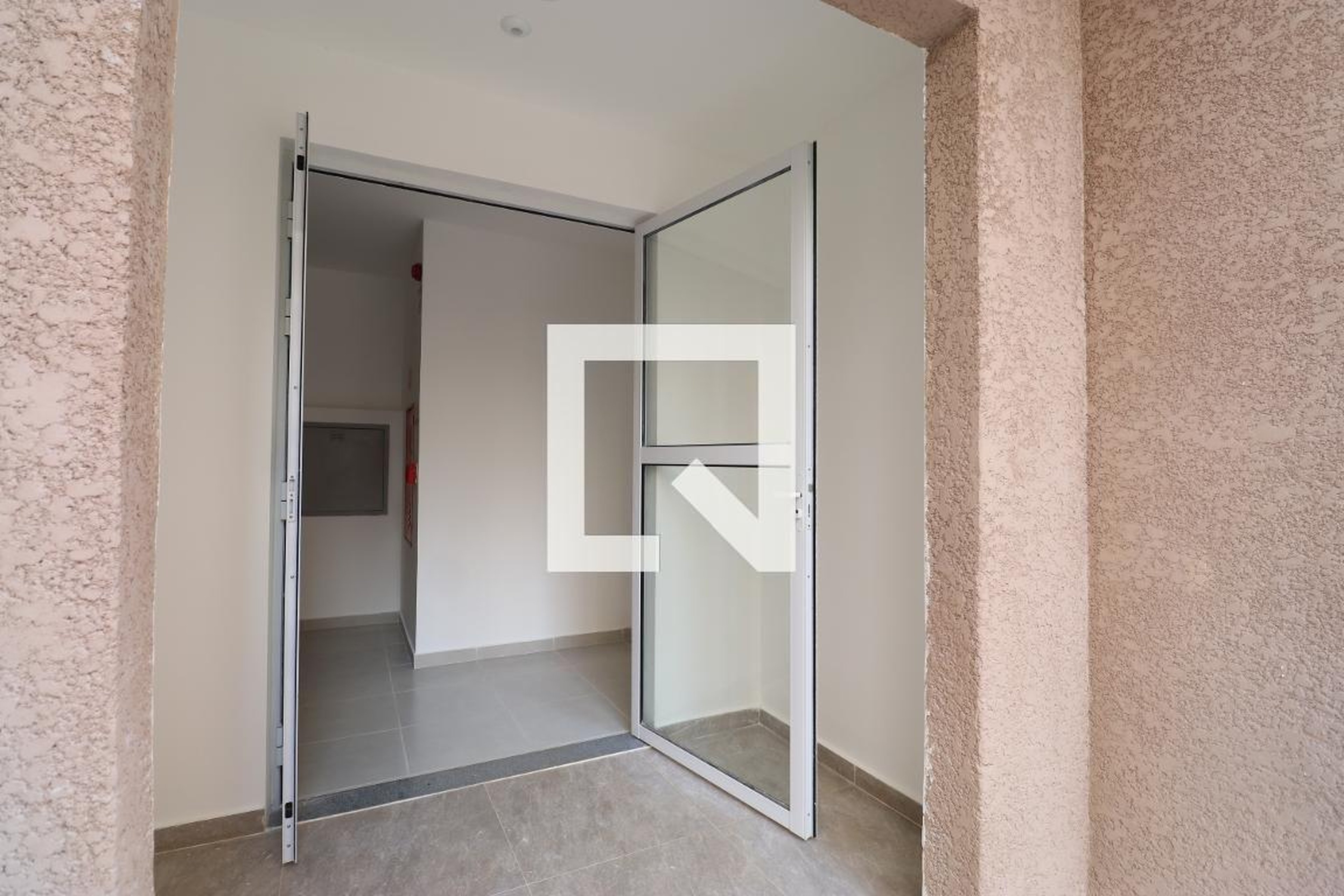 Entrada - SIX Santa Marina