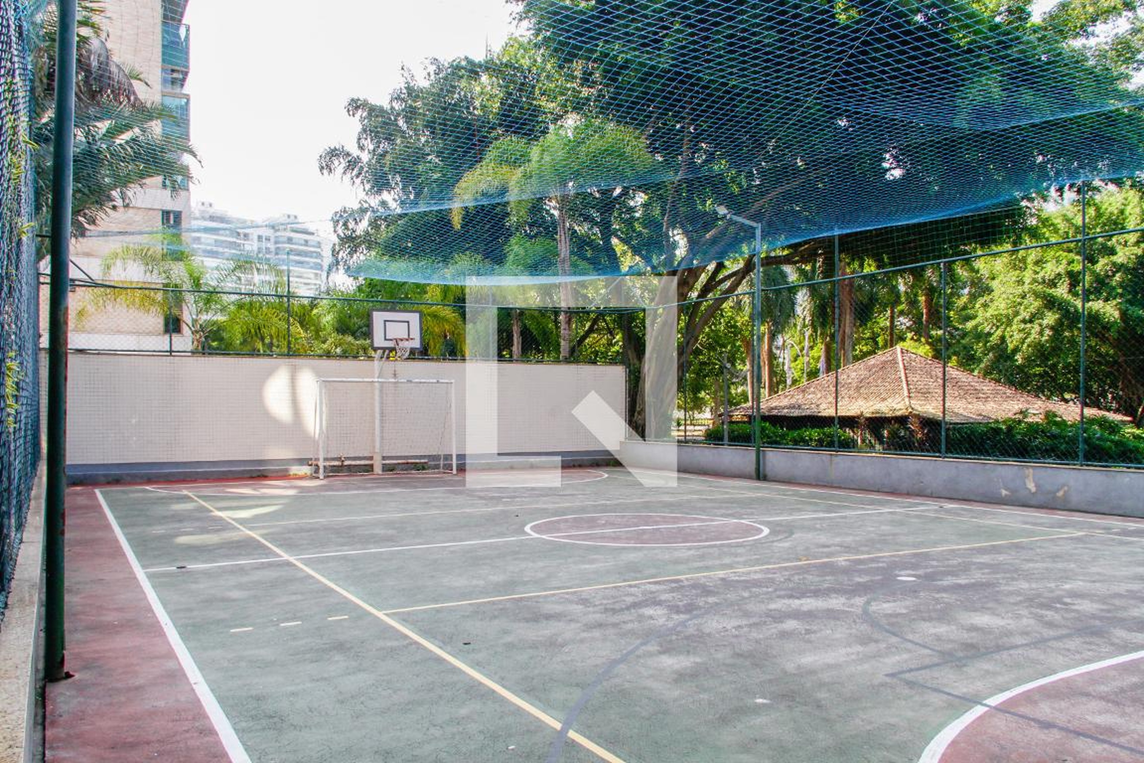 Quadra Esportiva - Evidence