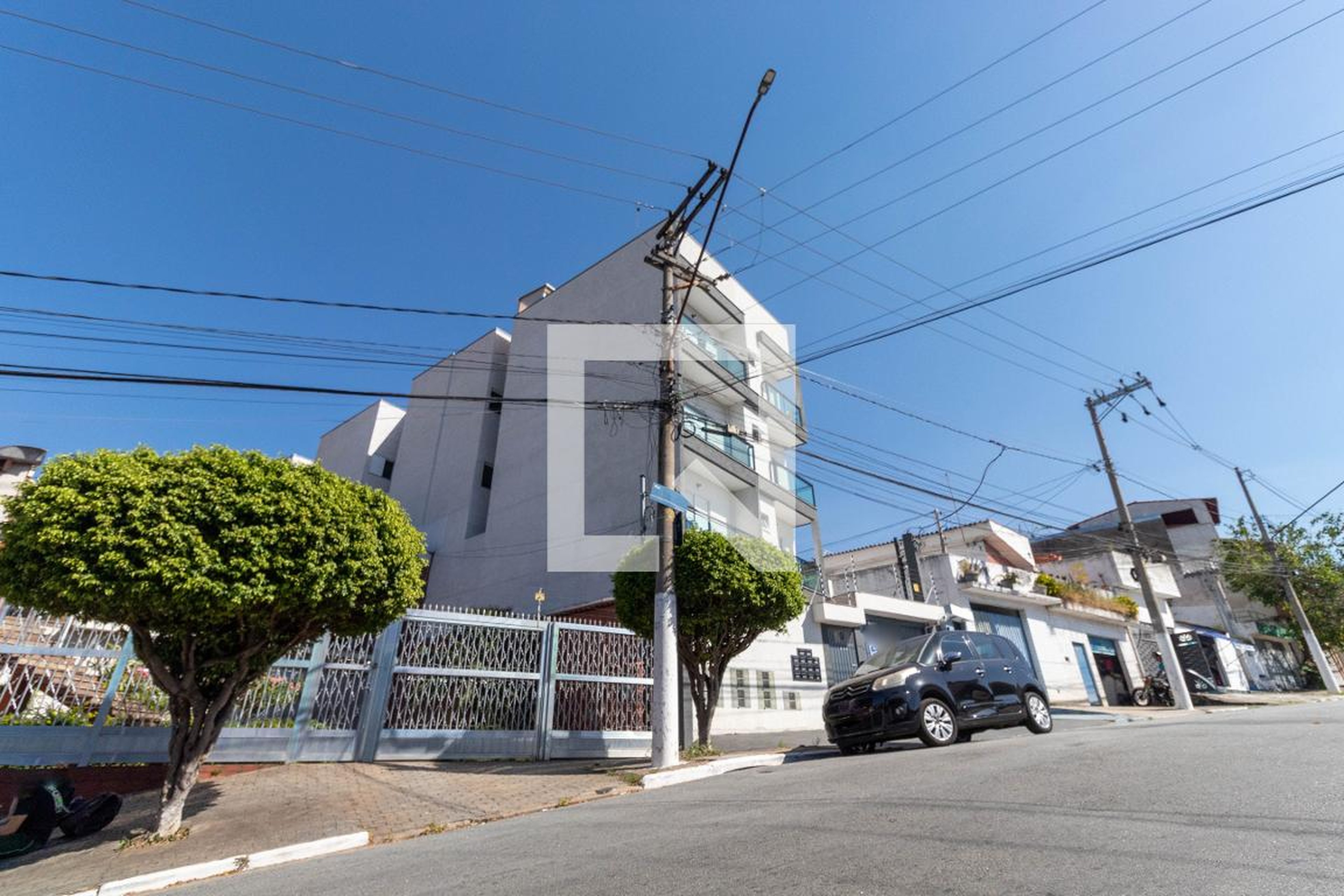 Fachada do Prédio Condomínio em Rua Maria Teresa Assunção, 8