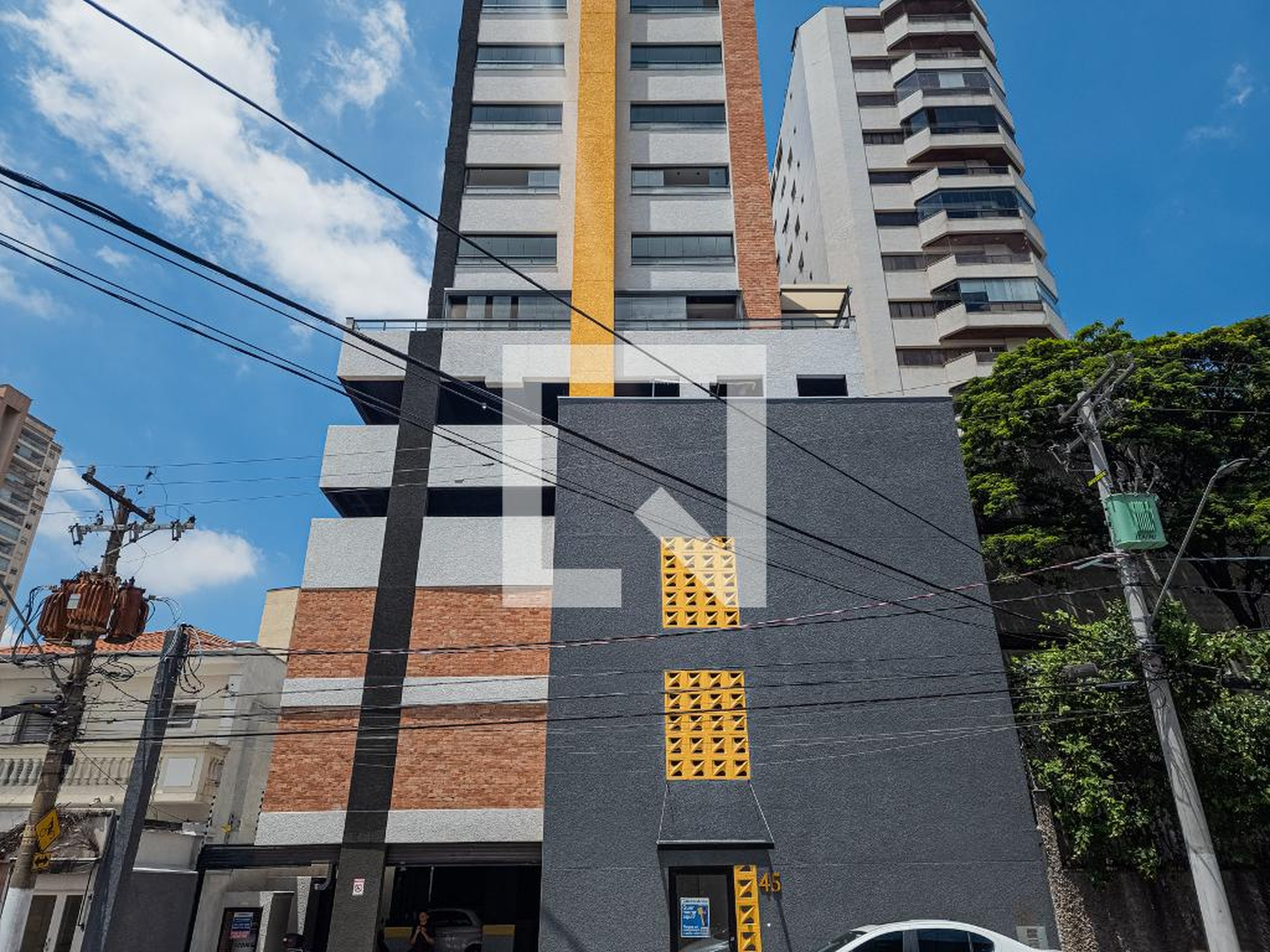 Fachada Condomínio em Rua Samurais, 45