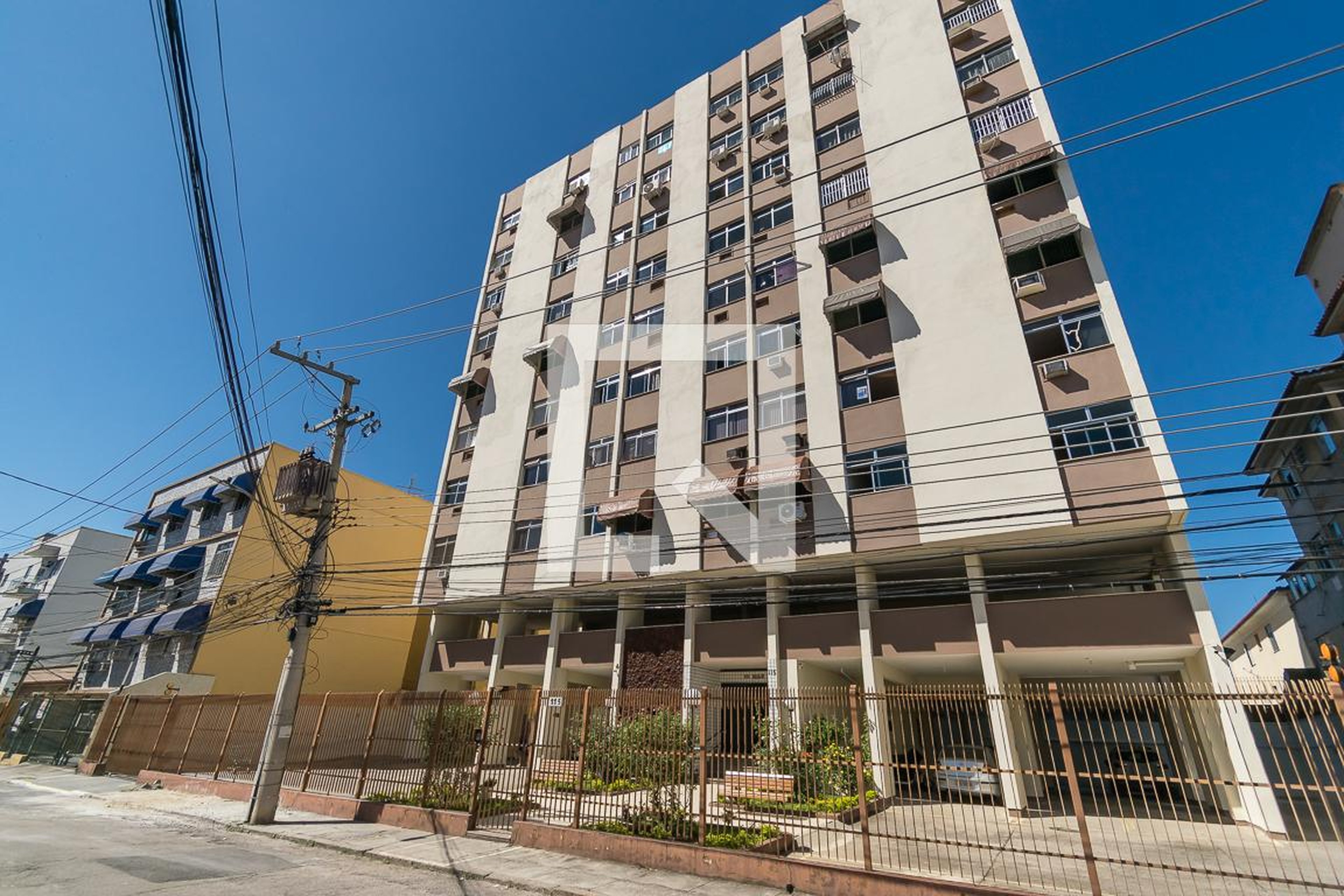 Fachada do Prédio Edifício Hugo