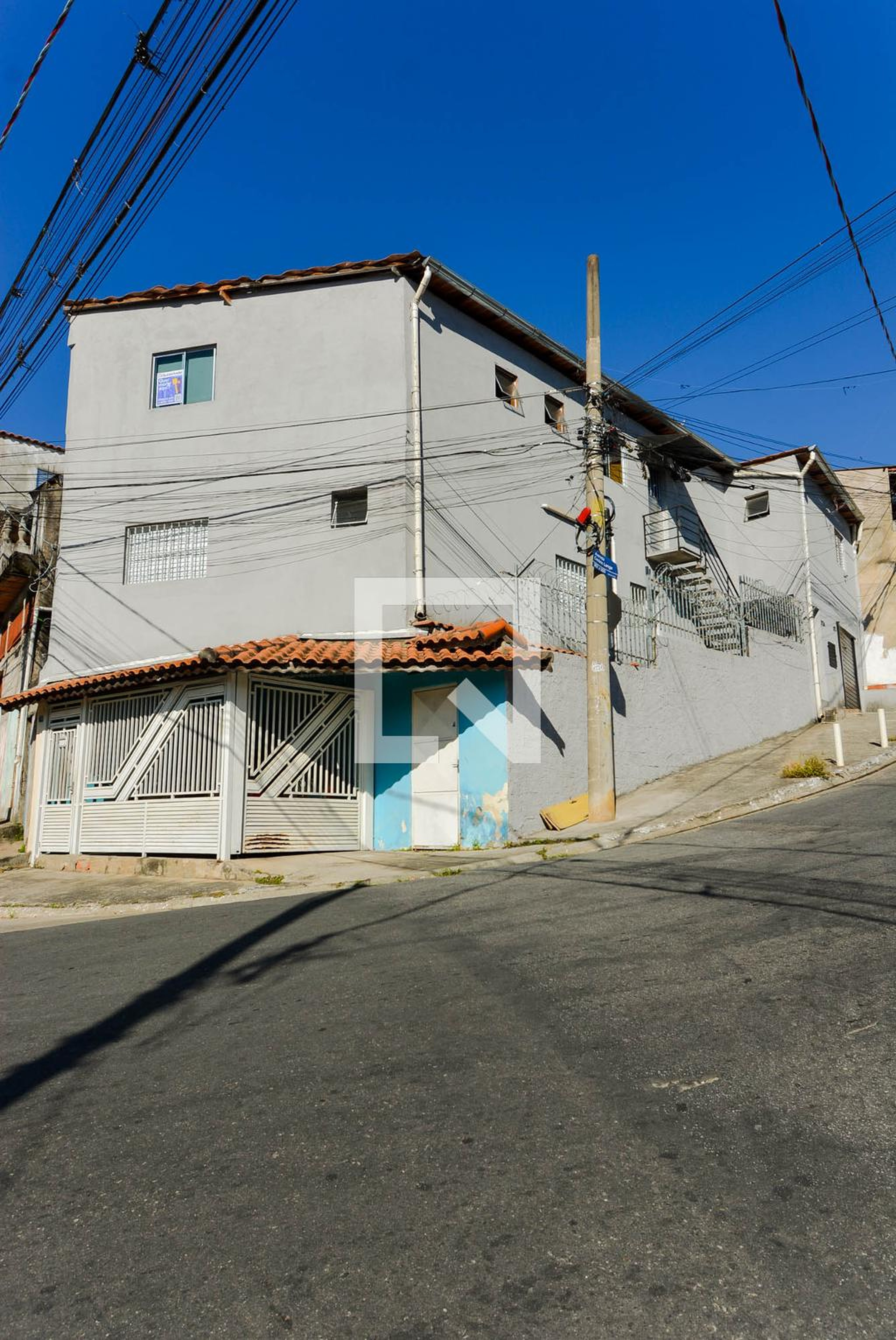 Fachada do Prédio Condomínio em Avenida Cesário Lange, 372