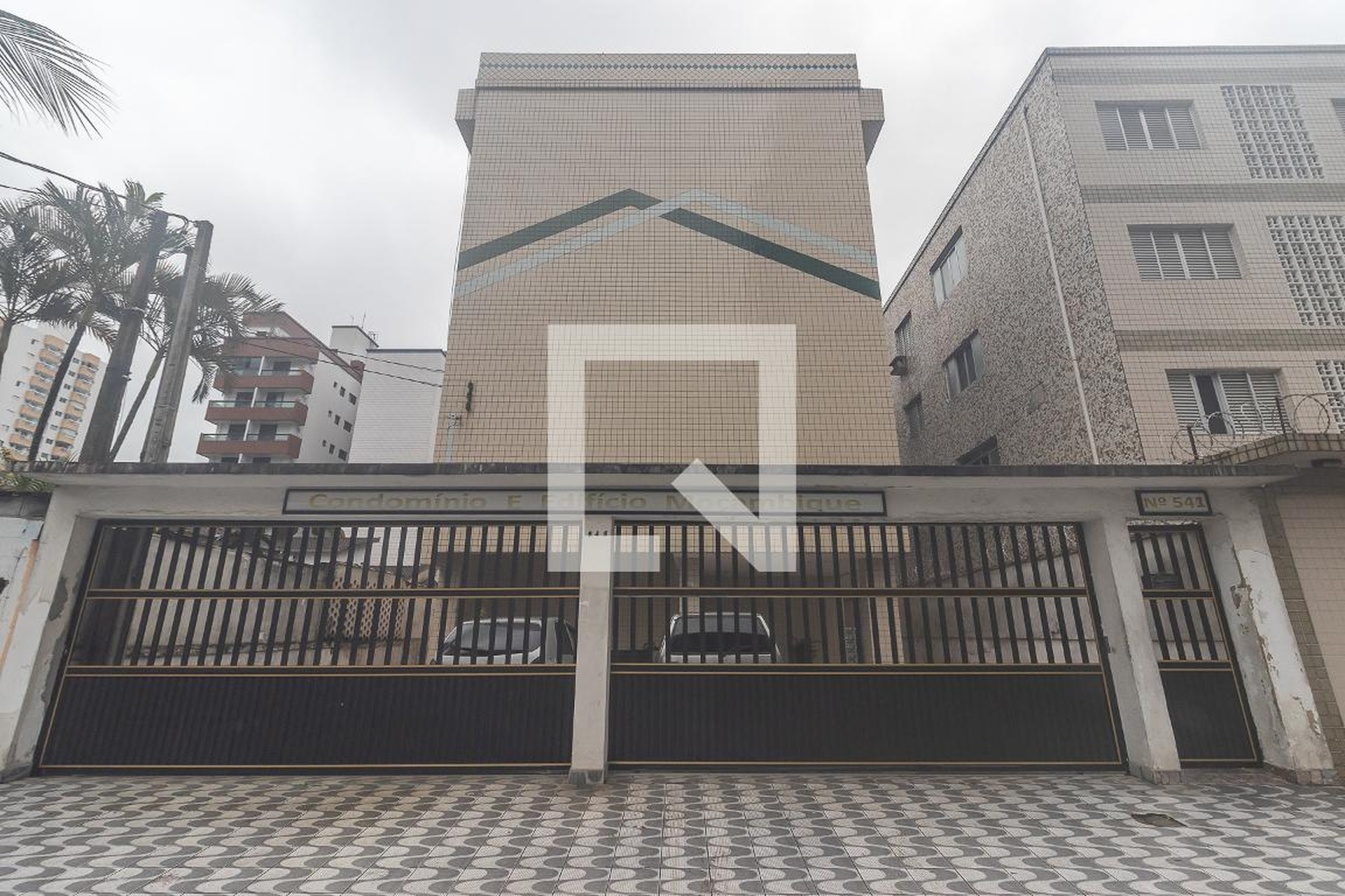 Fachada Condomínio em Rua Copacabana, 561