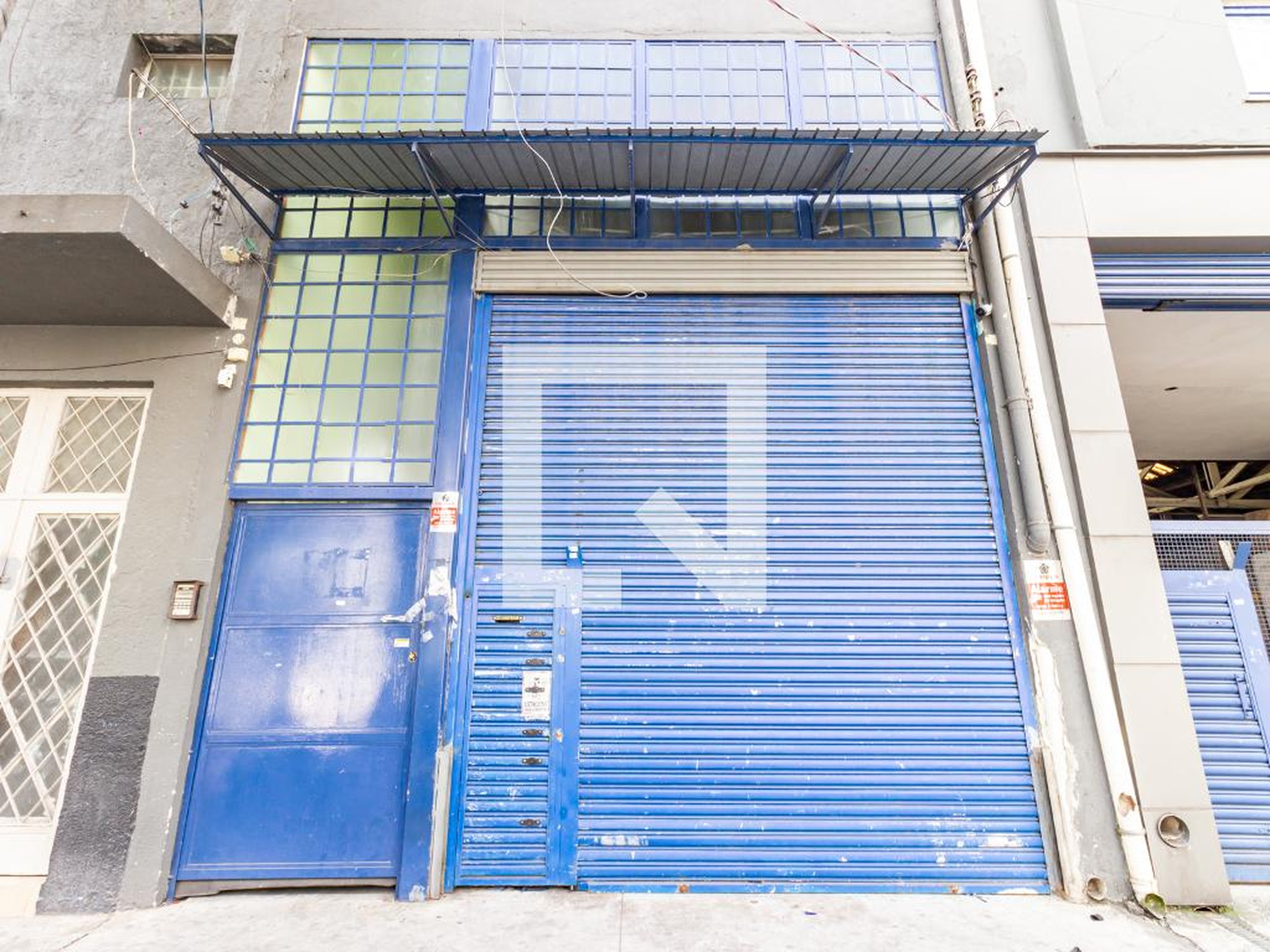 Fachada Condomínio em Rua Gomes Cardim, 505