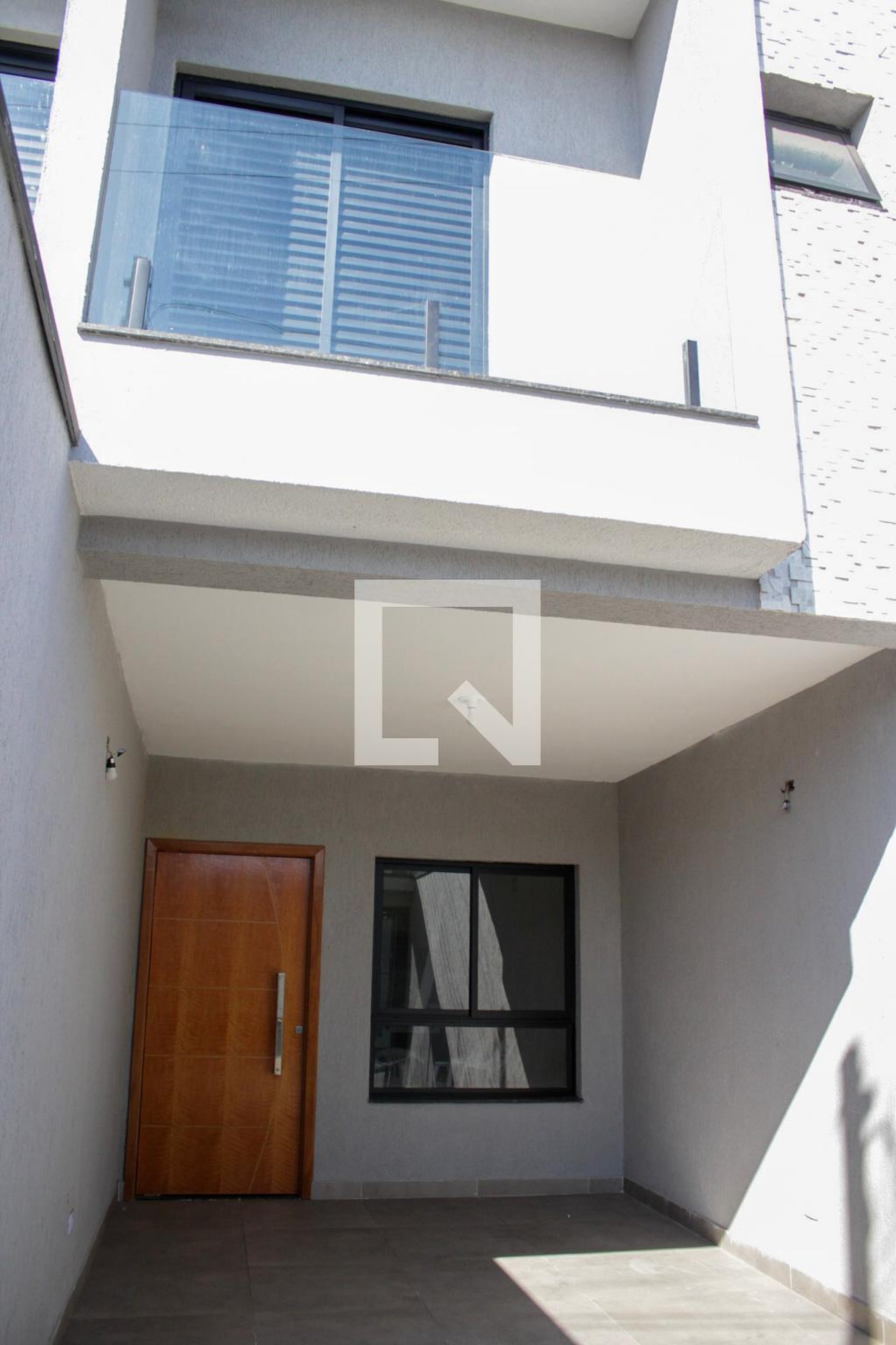 Fachada Condomínio em Rua Dom Alberto Gonçalves, 41