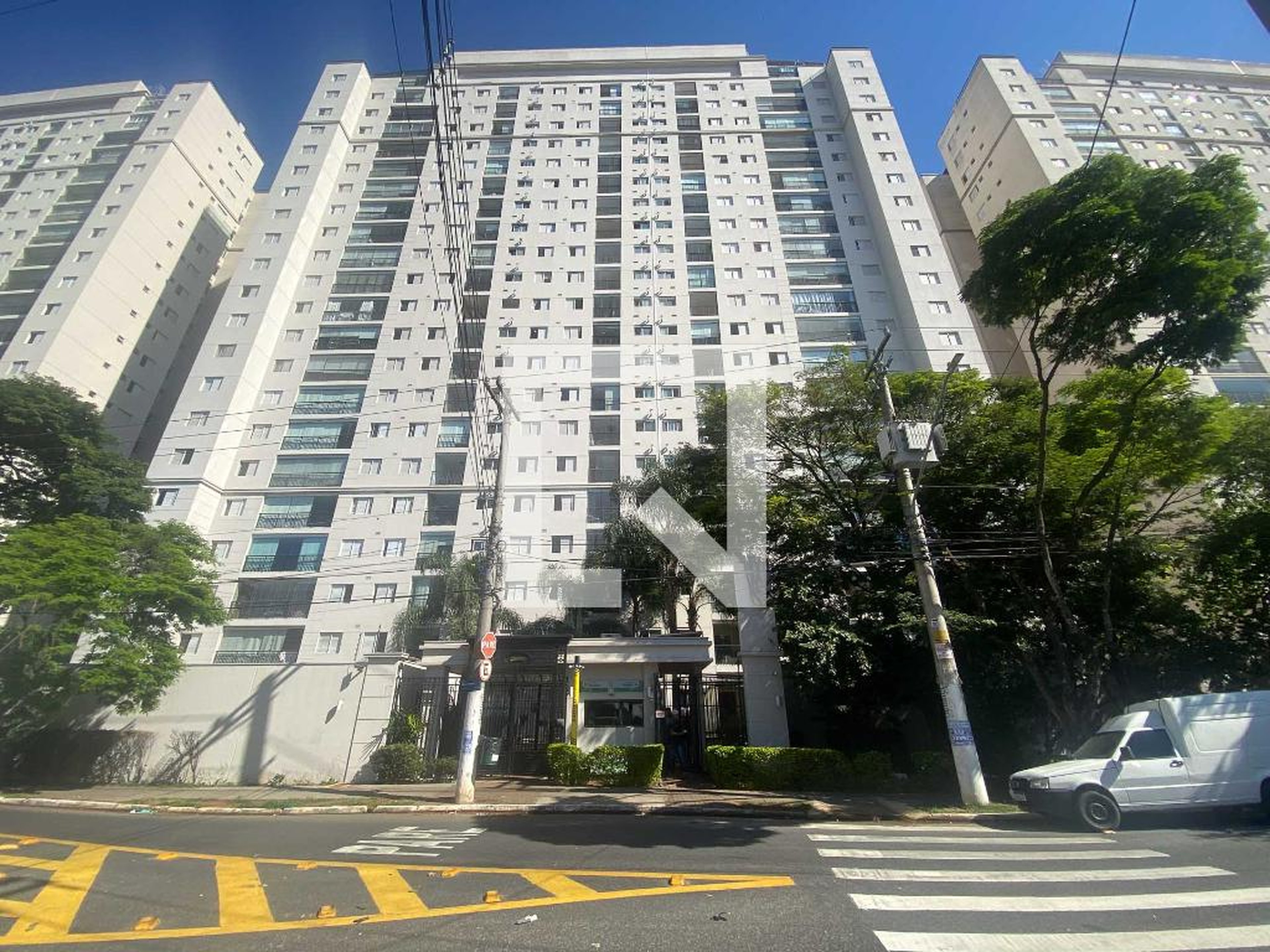 Fachada Condomínio Camino