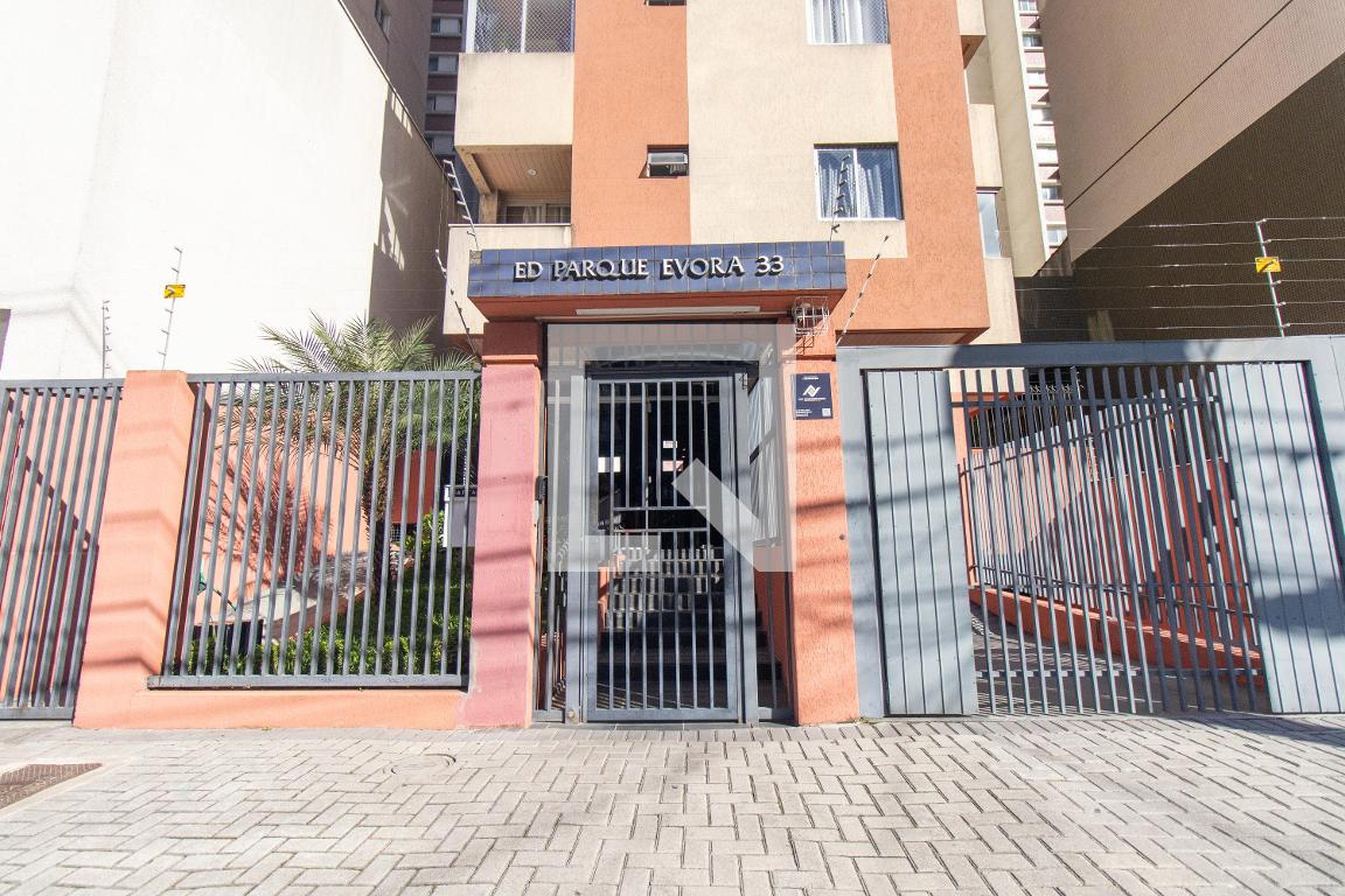 Fachada Edifício Parque Évora