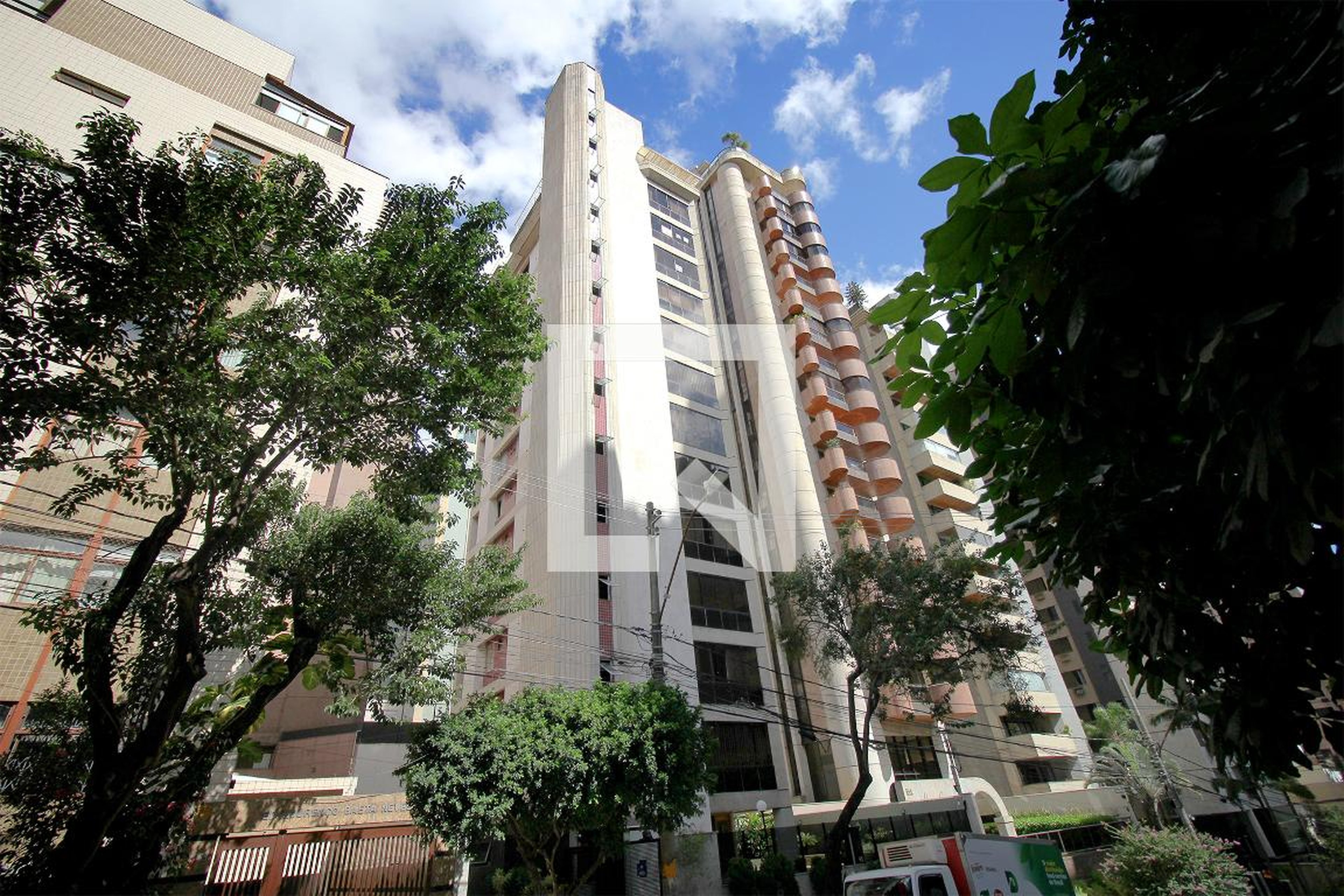 Fachada do prédio Edifício Edith Baeta Neves