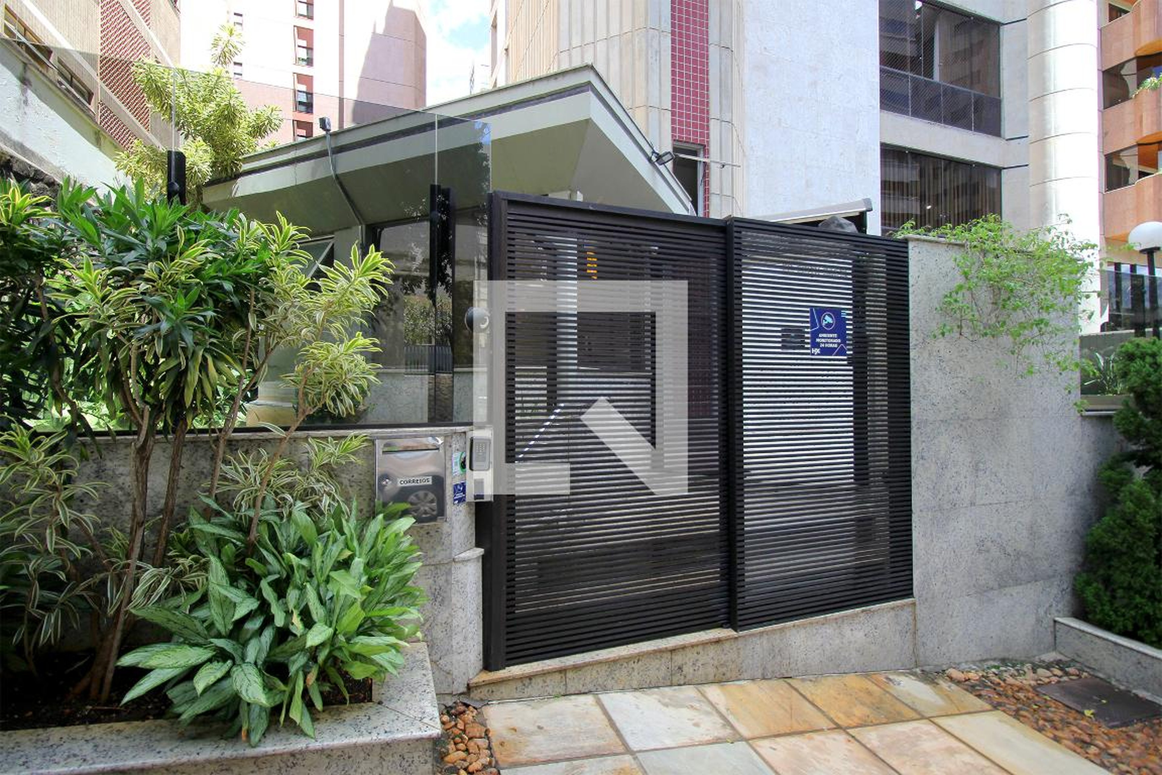 Fachada Edifício Edith Baeta Neves