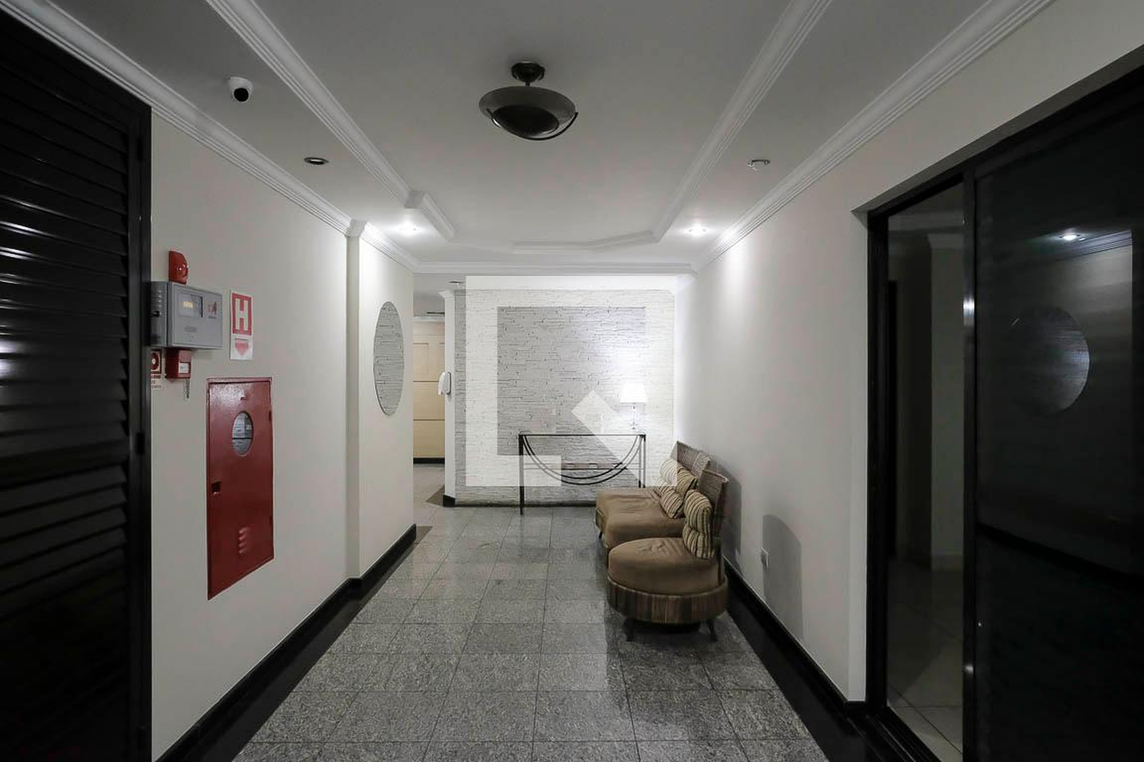 Hall de entrada - Edifício Monte Verde