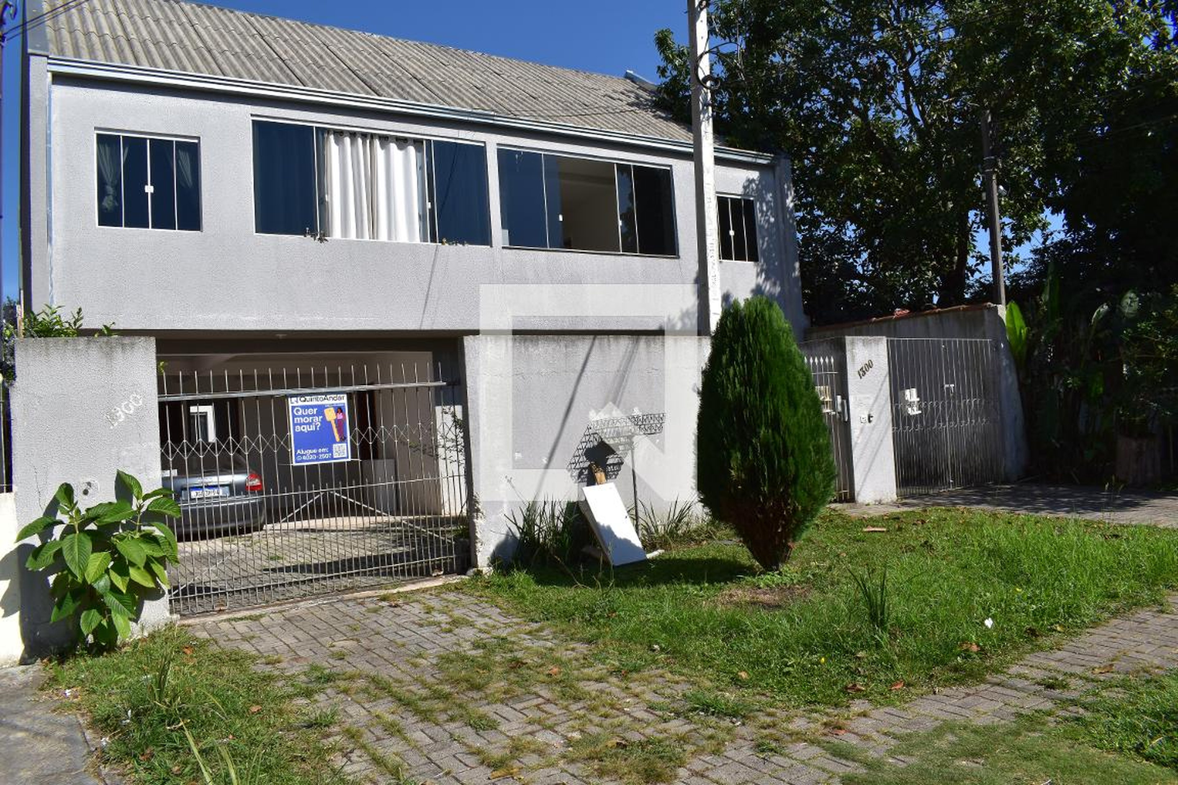 Fachada Condomínio em Rua Esper Jorge Chueri, 1300
