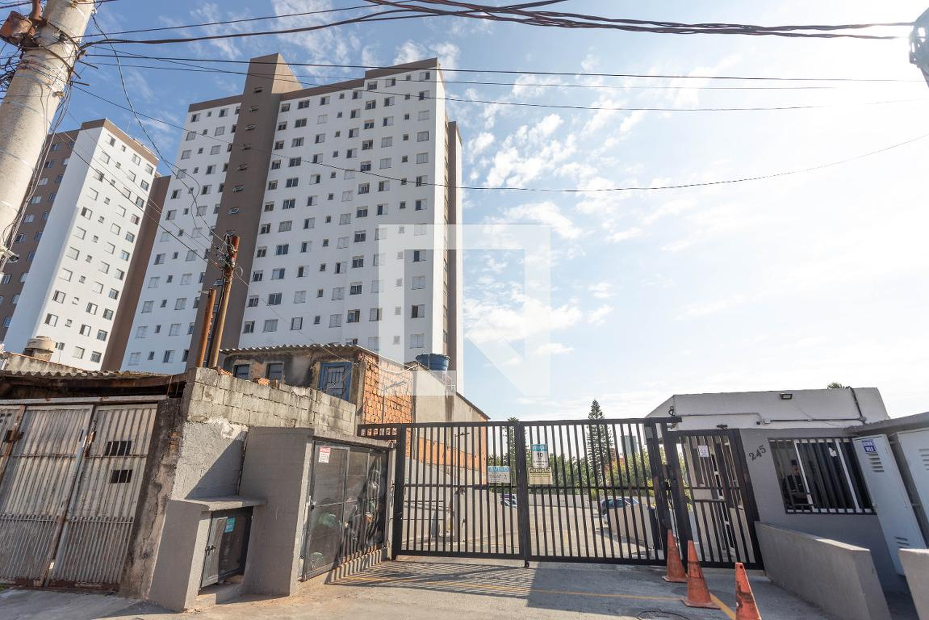 Fachada Condomínio Portal Liberdade