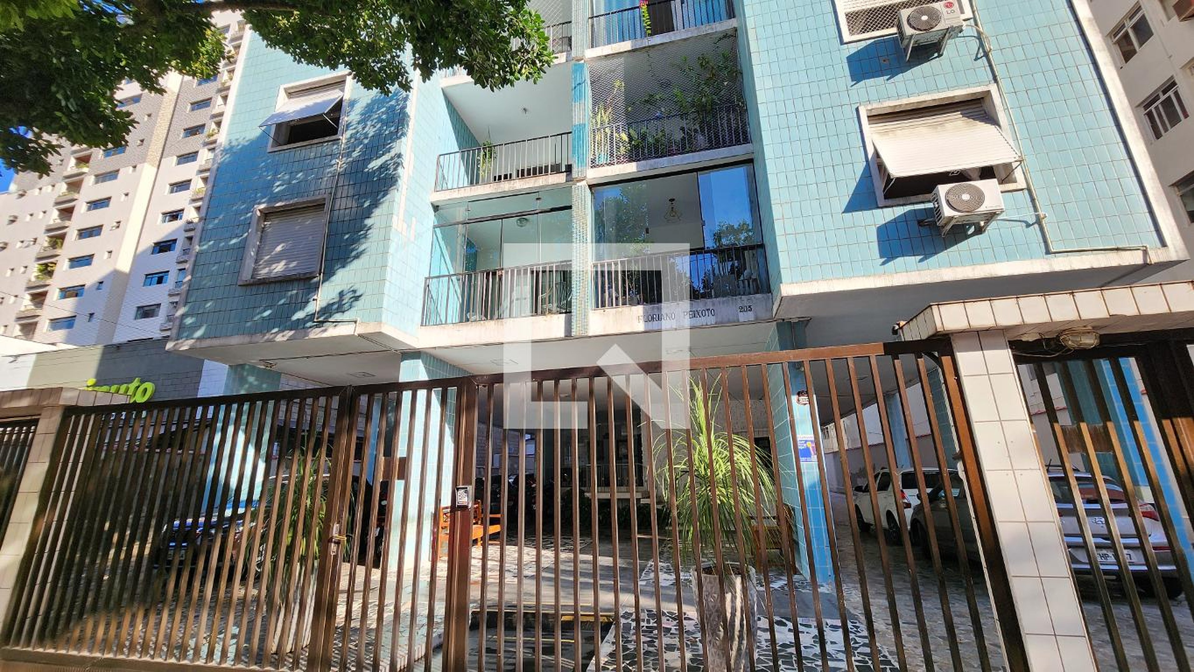 Fachada do Prédio Condomínio Floriano Peixoto