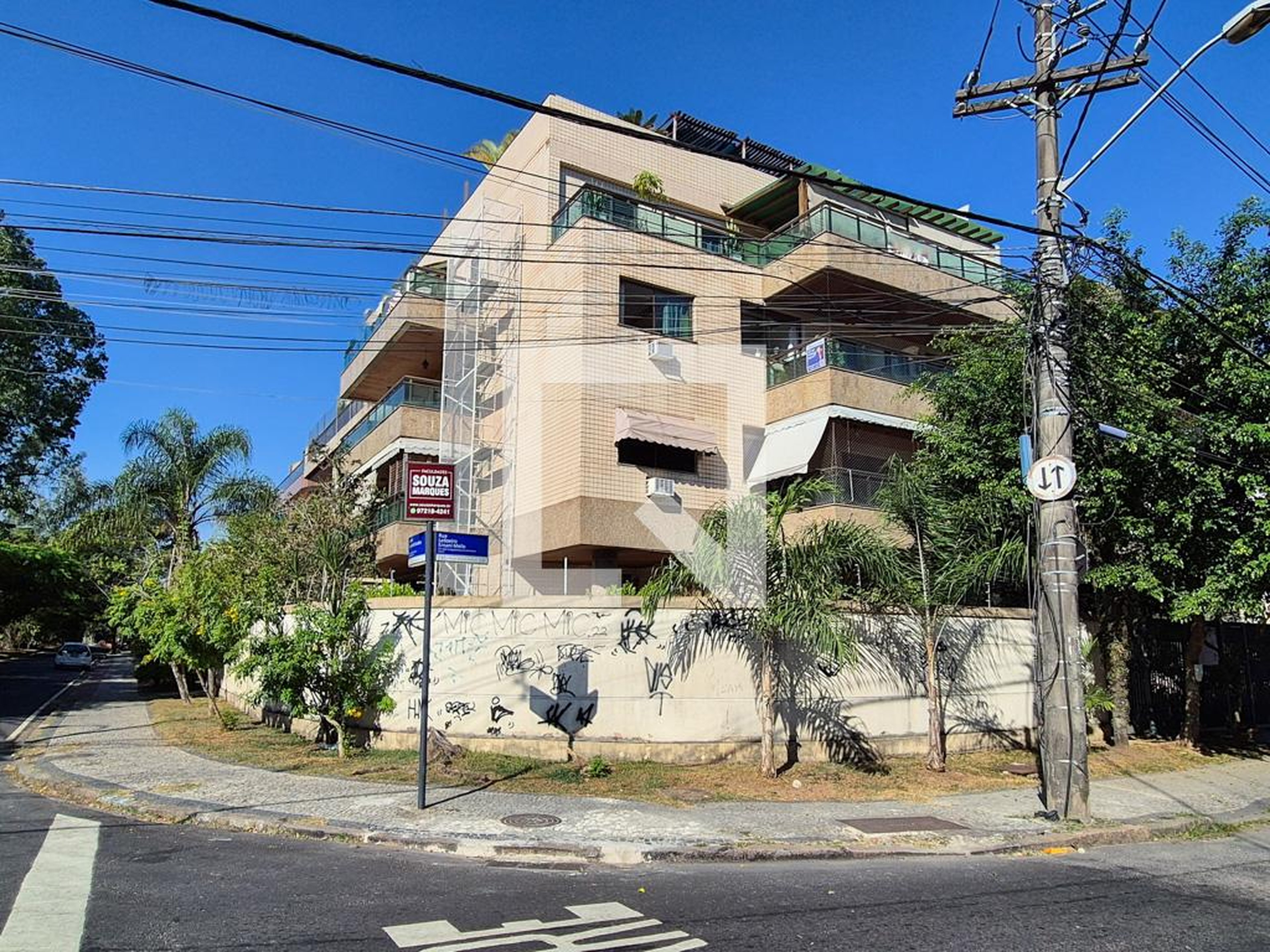 Fachada do Prédio Edifício Dulcinea Oliveira