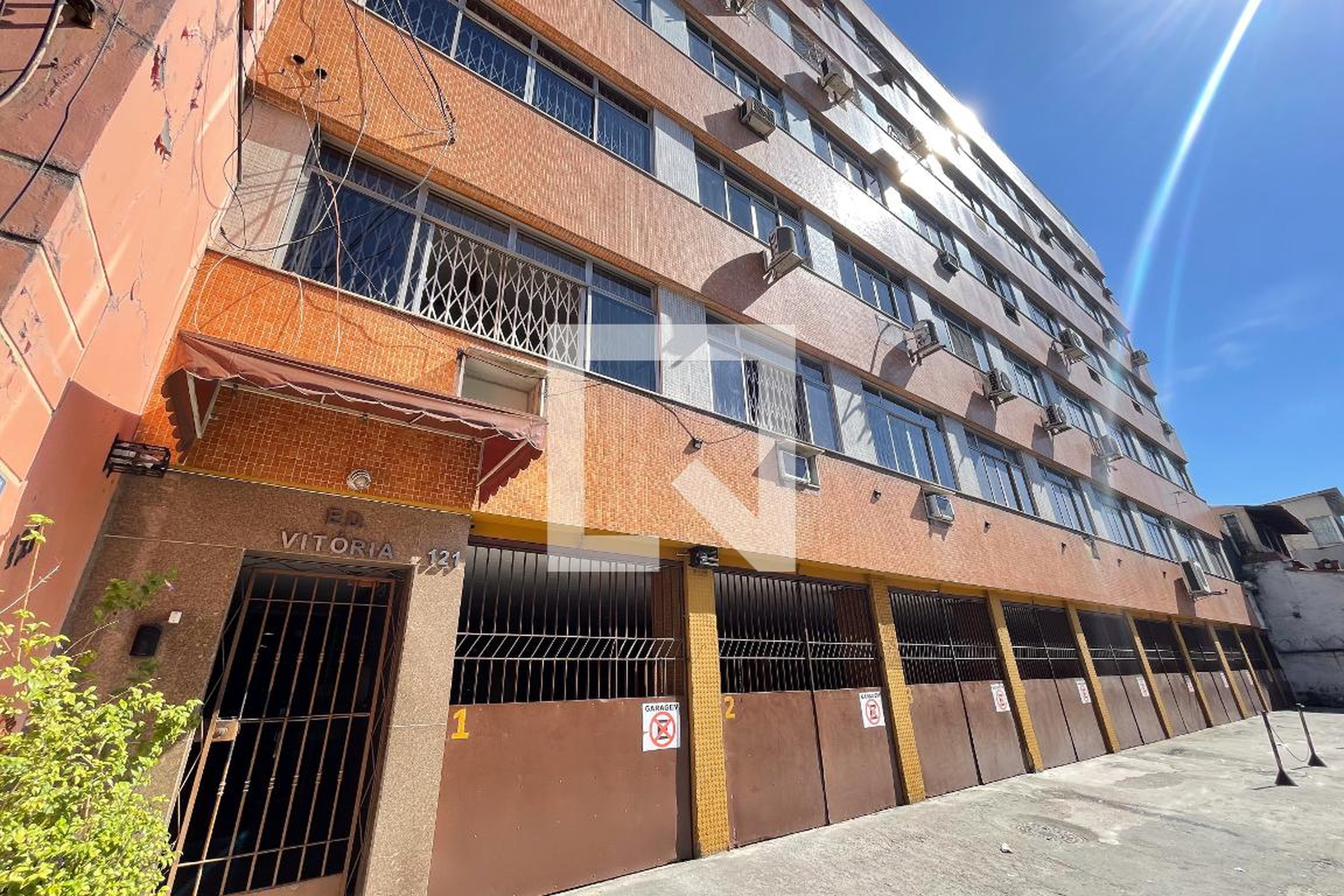 Fachada Edifício Vitória Residencial