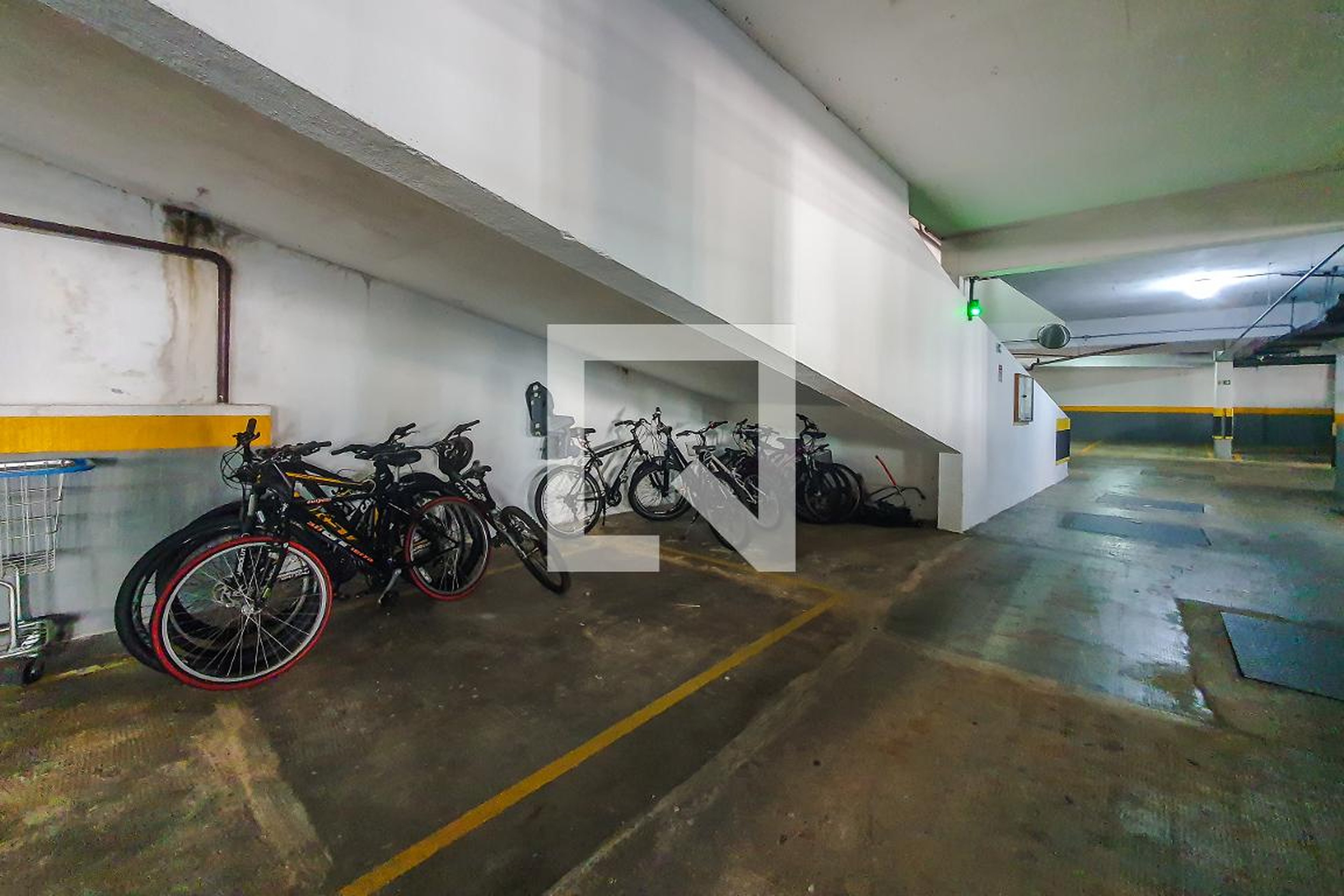 bicicletario - Edifício Buriti