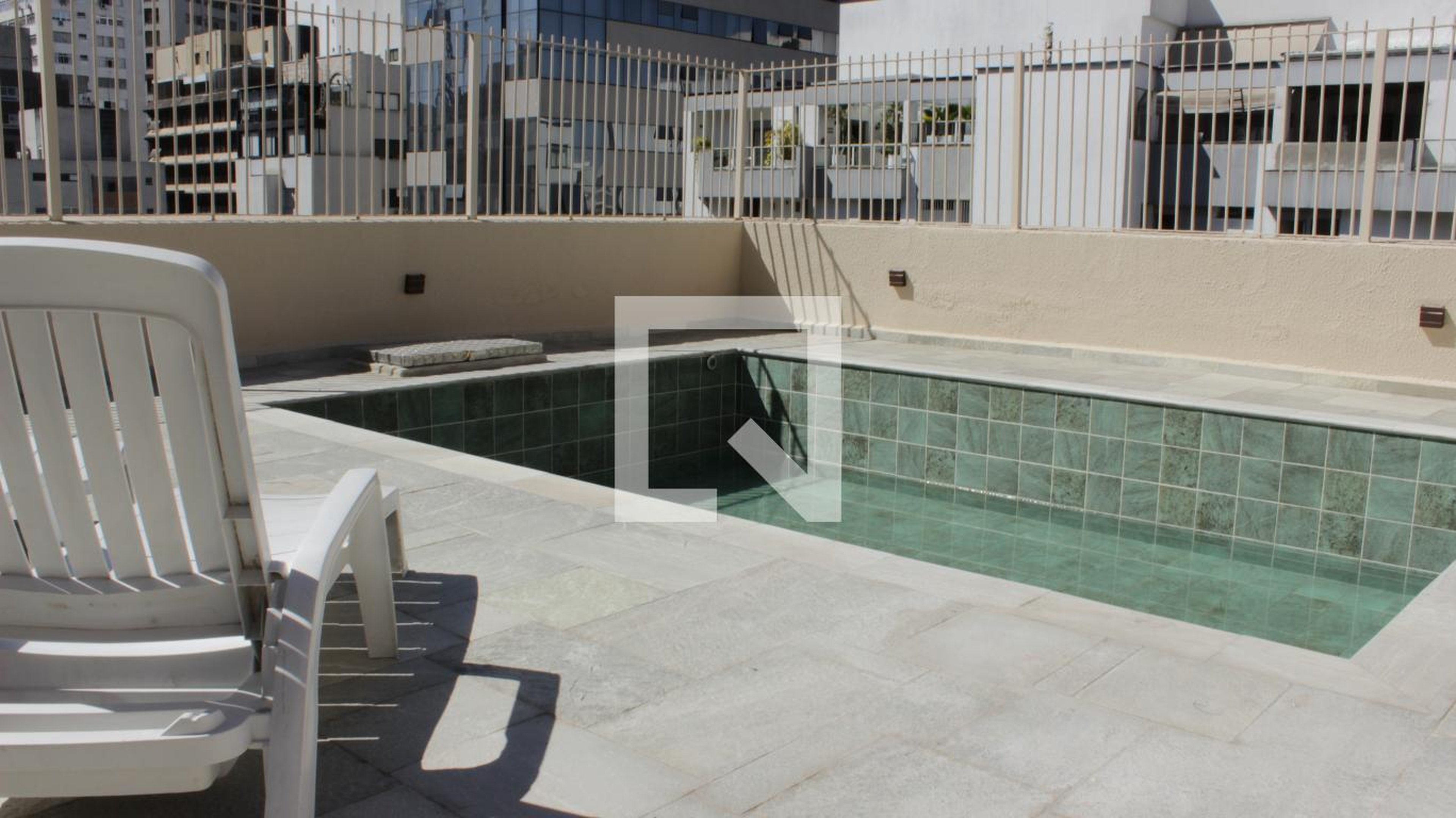 Piscina - Edifício Bienal