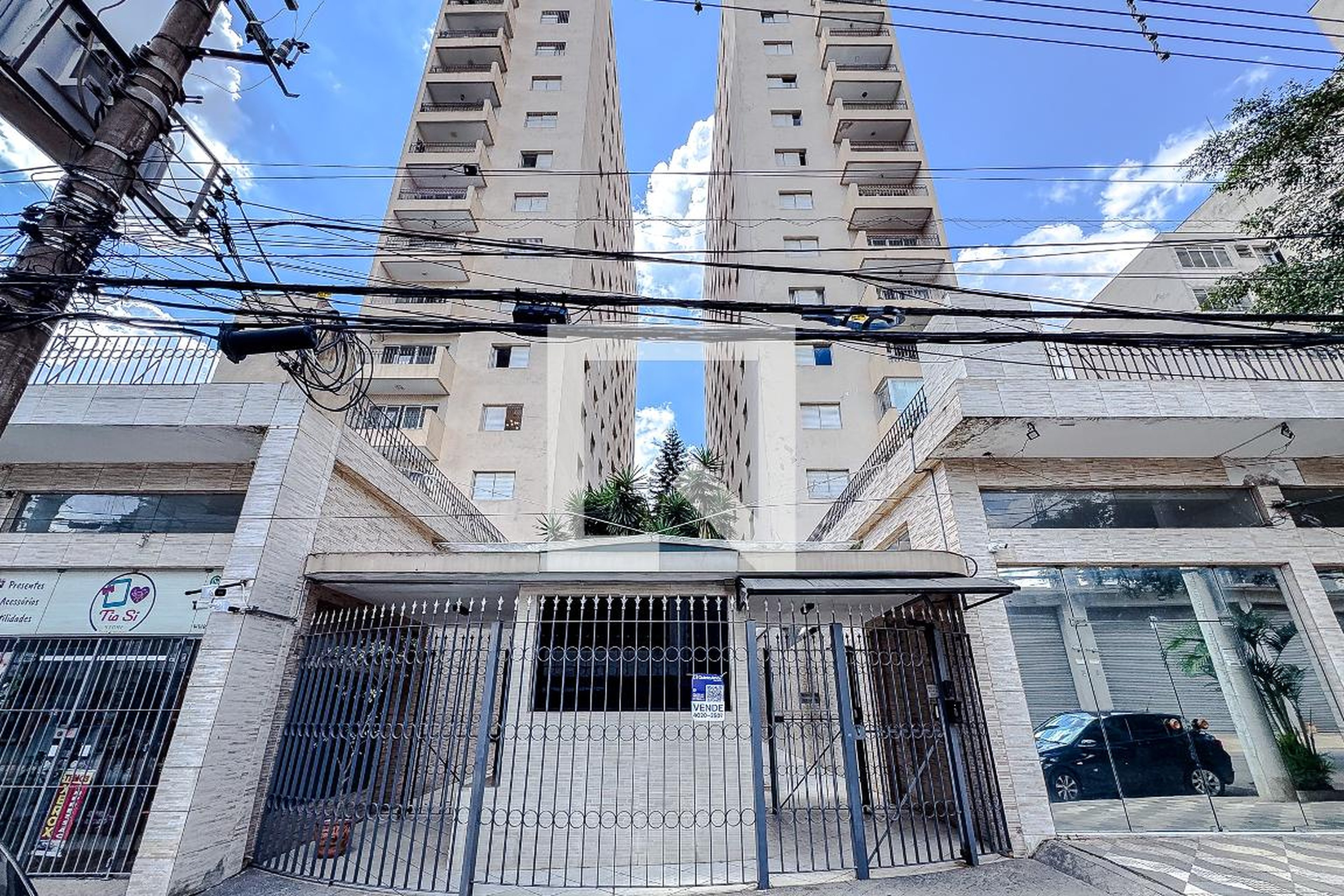 Fachada Edifício Notre Maison