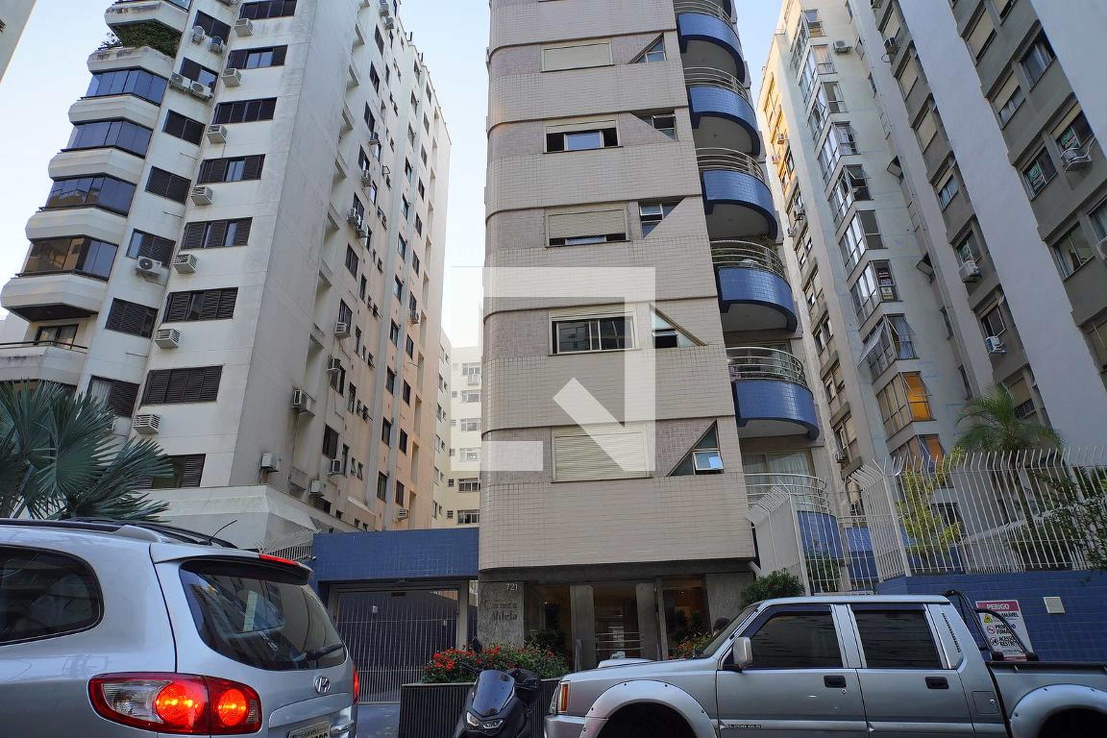 Fachada do Prédio Residencial Carmen Vilela