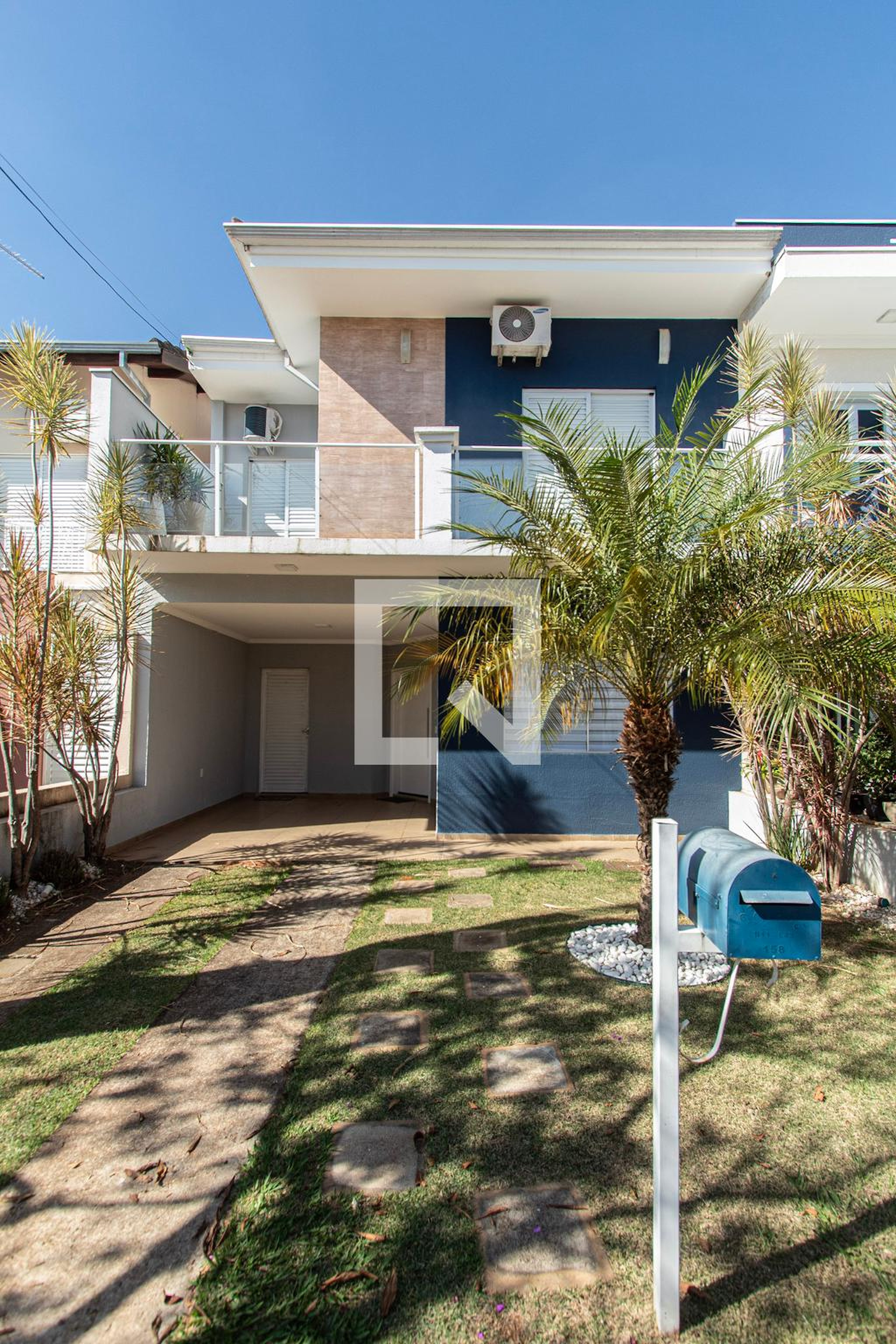 Fachada Condomínio em Rua Jandyra Ribeiro da Silva, 158