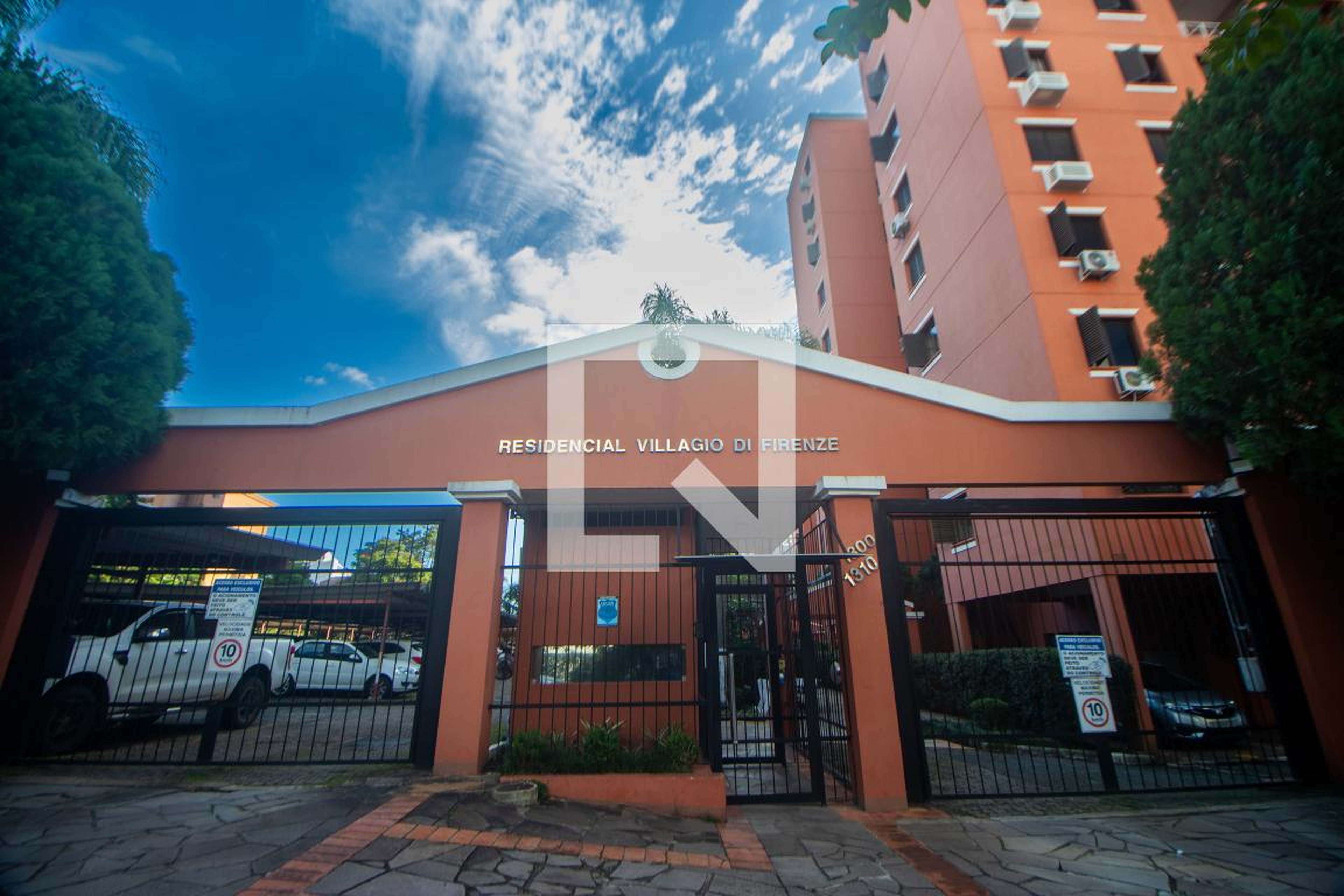 Fachada Condomínio Villagio di Firenze