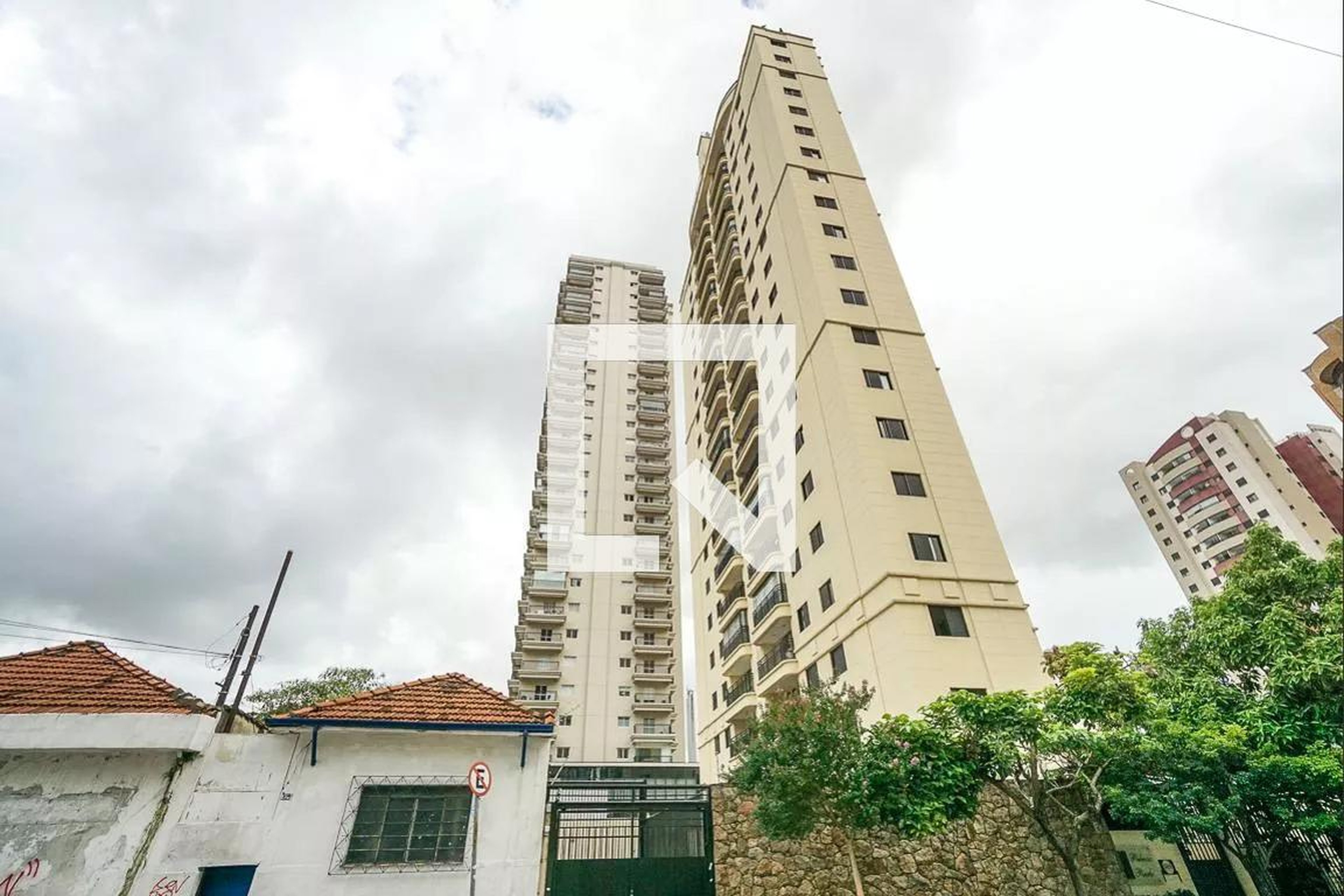 Fachada Condomínio Palazzo Reale