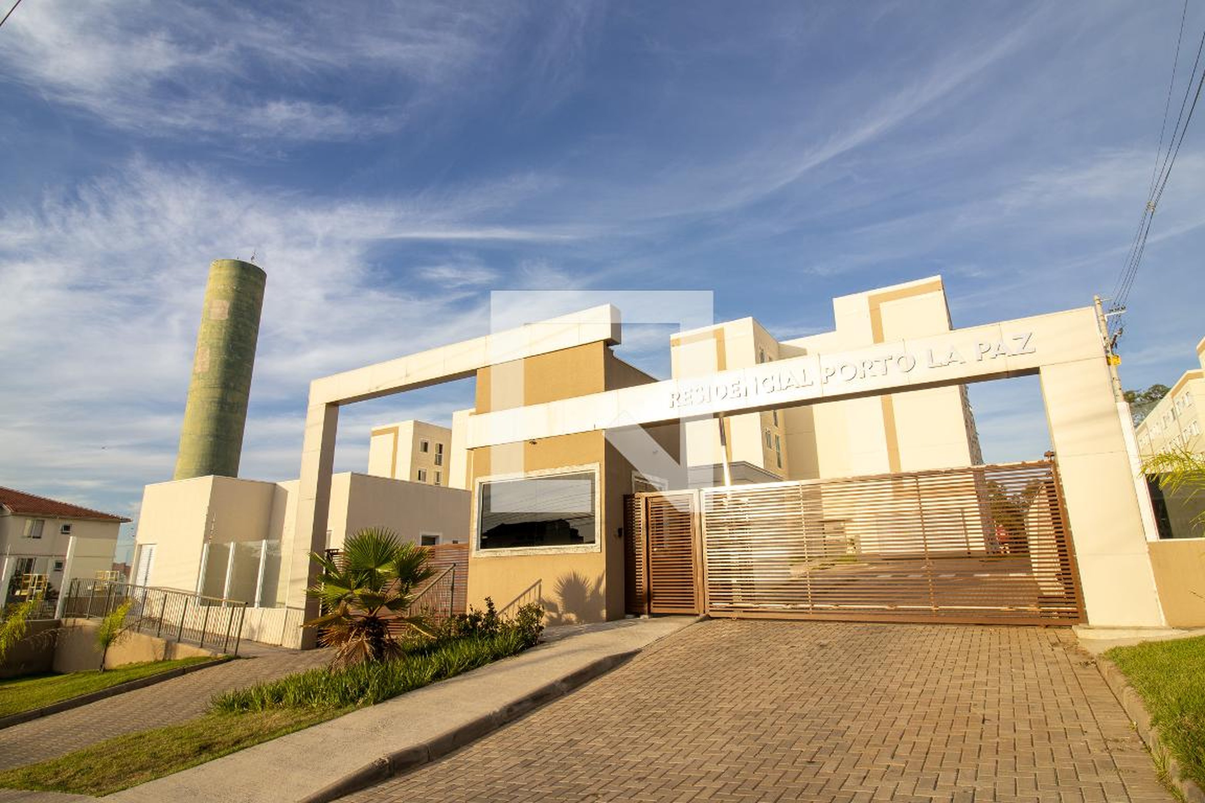 Fachada Condomínio Porto La Paz