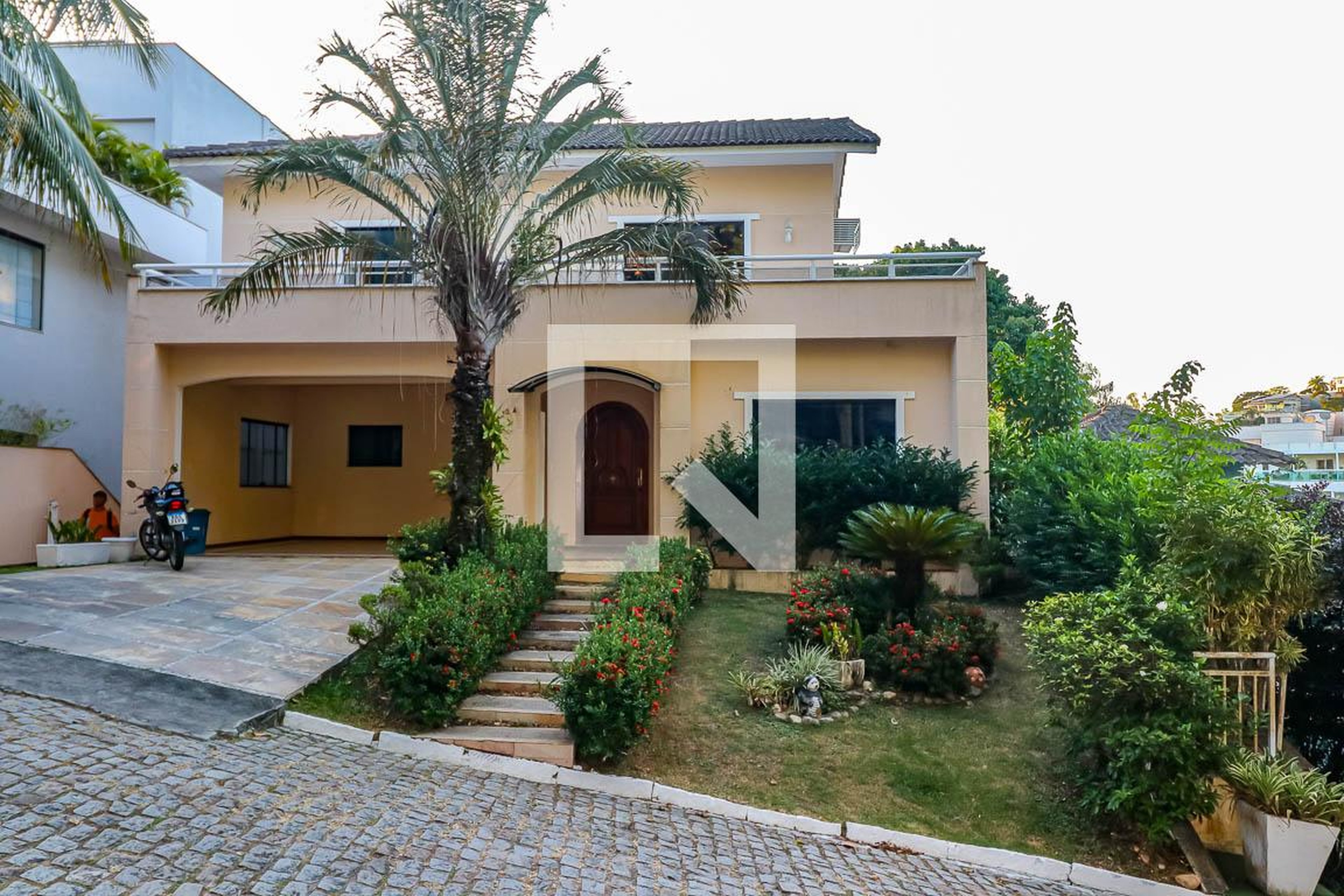 Fachada Condomínio em Avenida Professor Florestan Fernandes, 1024