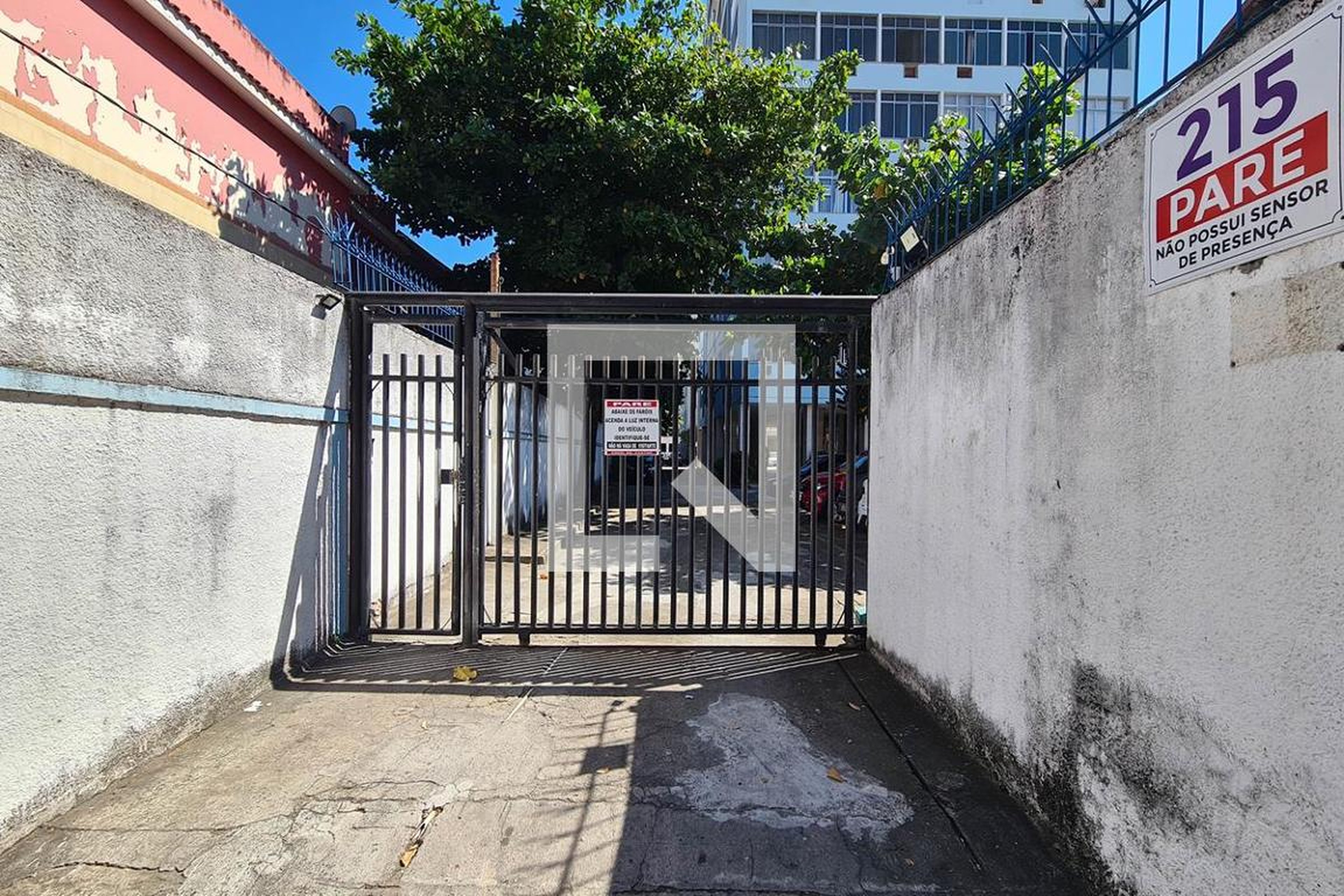 Fachada do Condomínio Edifício Castor