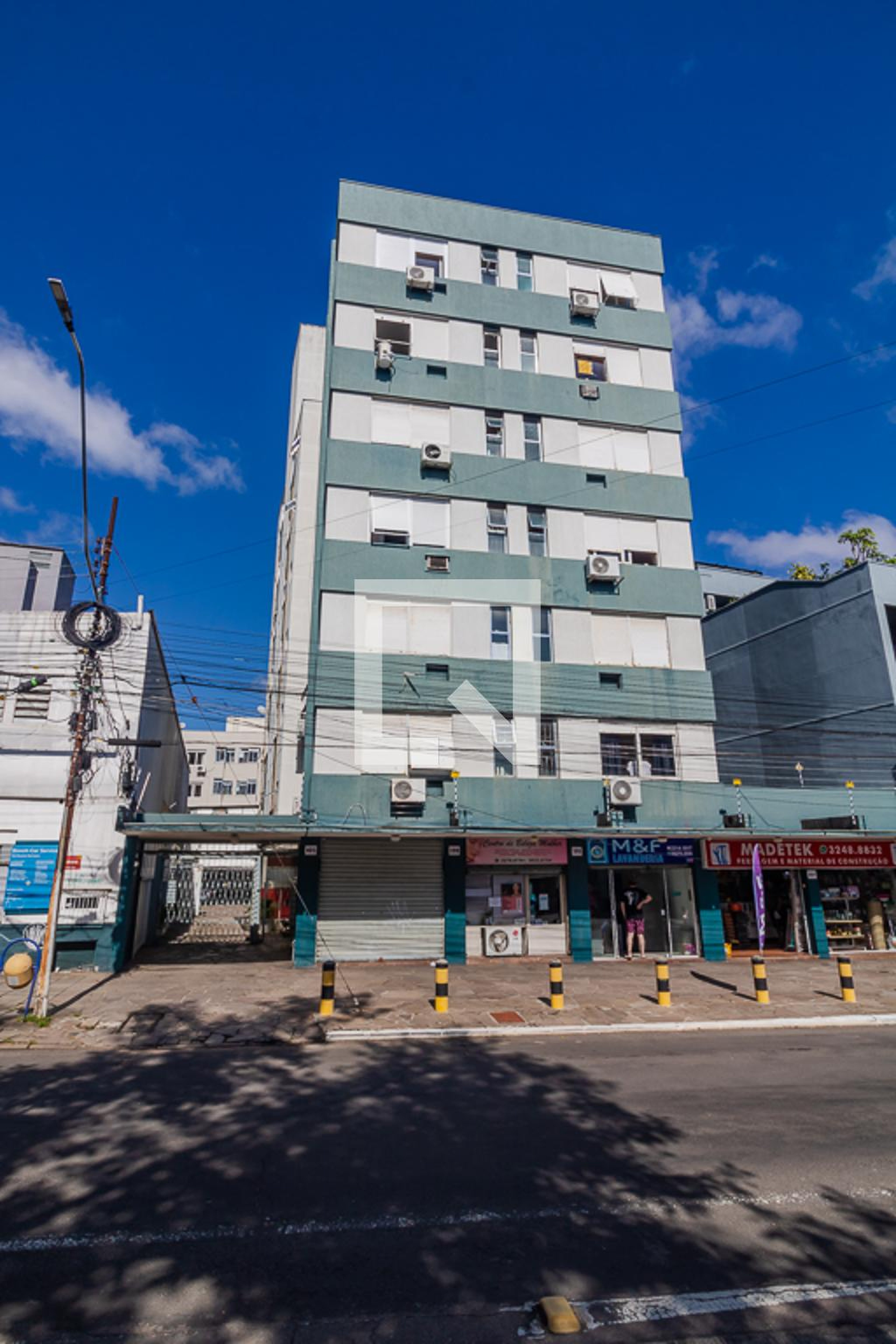 Fachada Condomínio em Avenida Bento Gonçalves, 405
