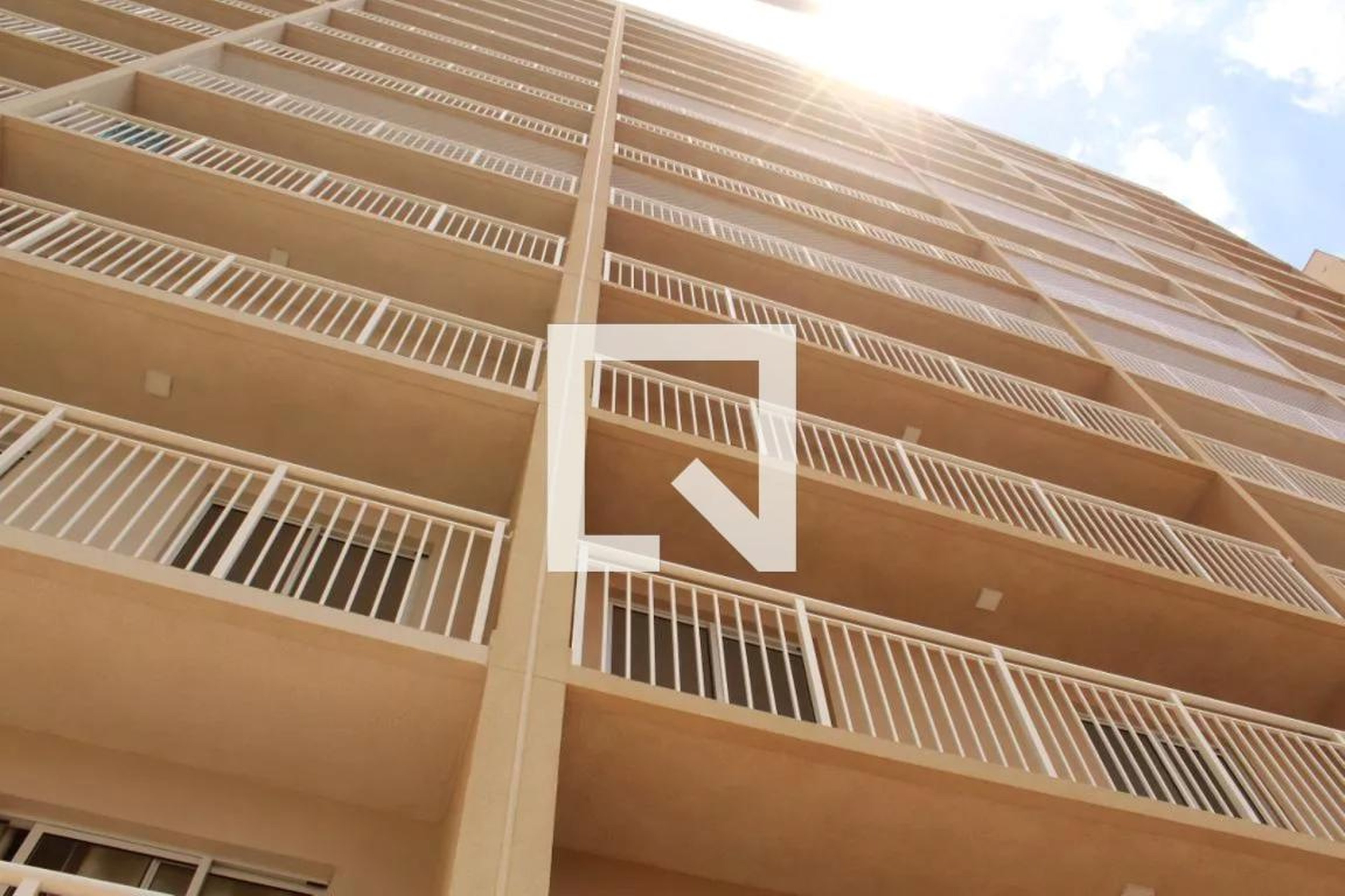 Fachada Condomínio em Avenida Rudge, 437