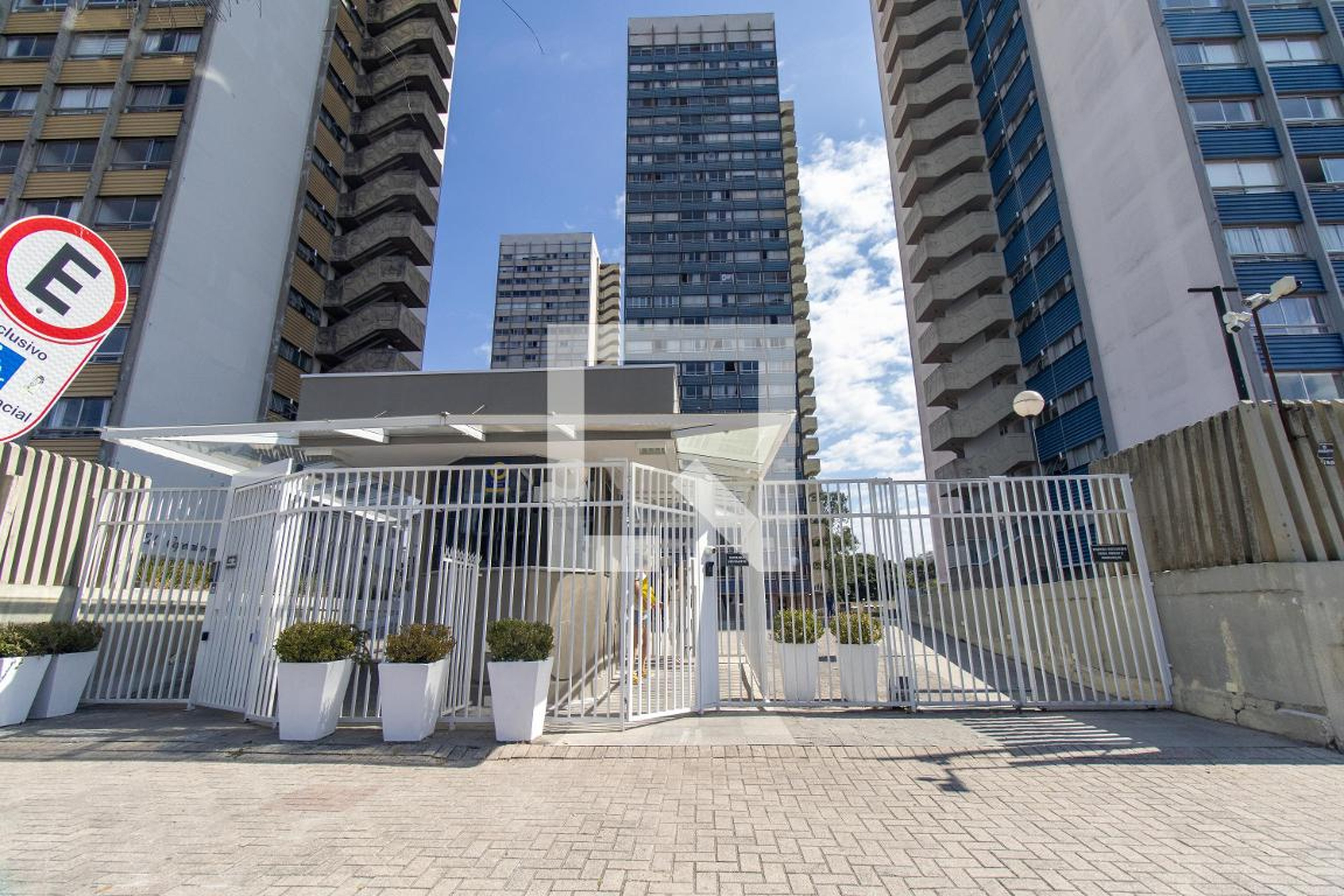 Fachada do Condominio Edifício Copérnico
