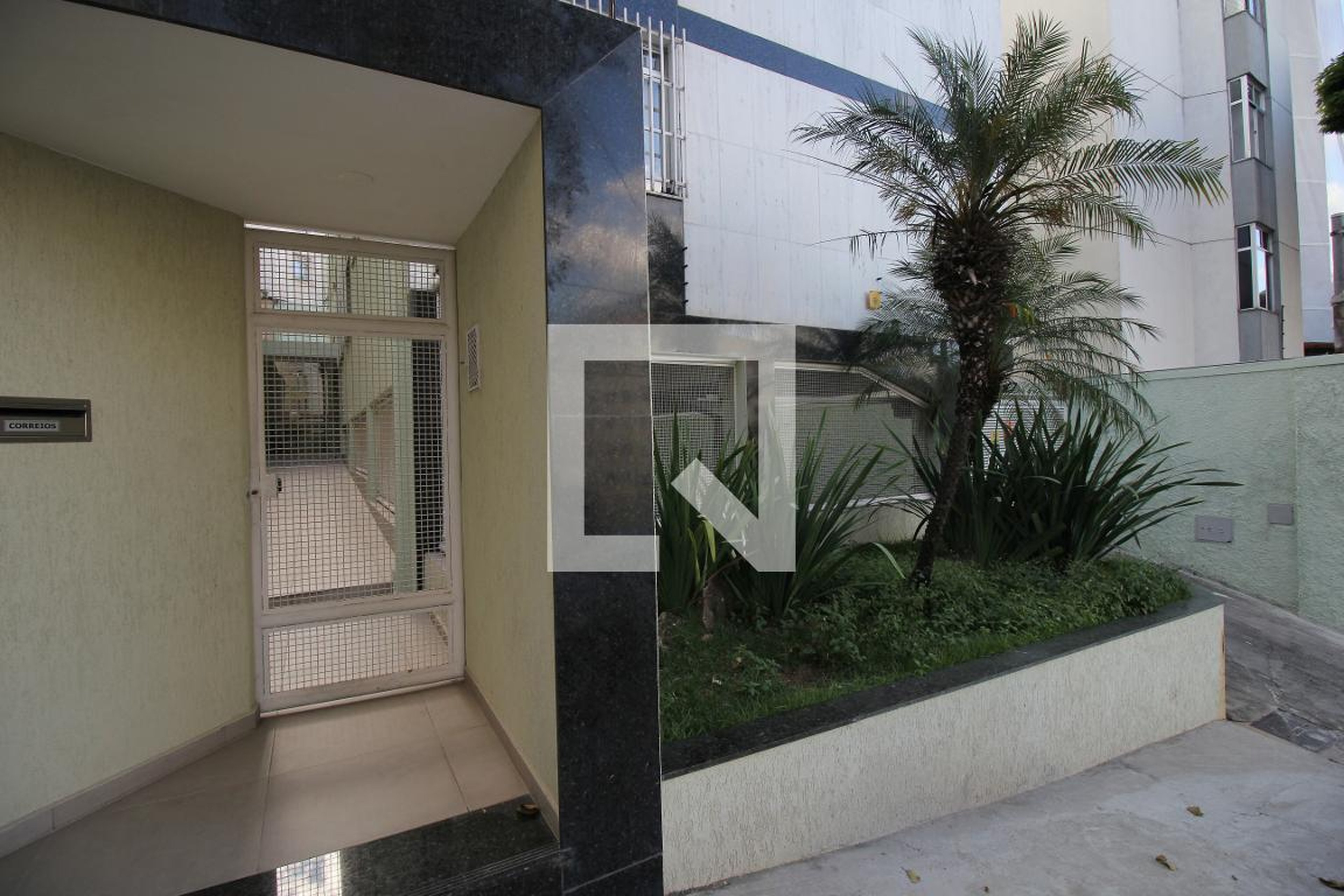 Fachada Edifício Aurora Diorio