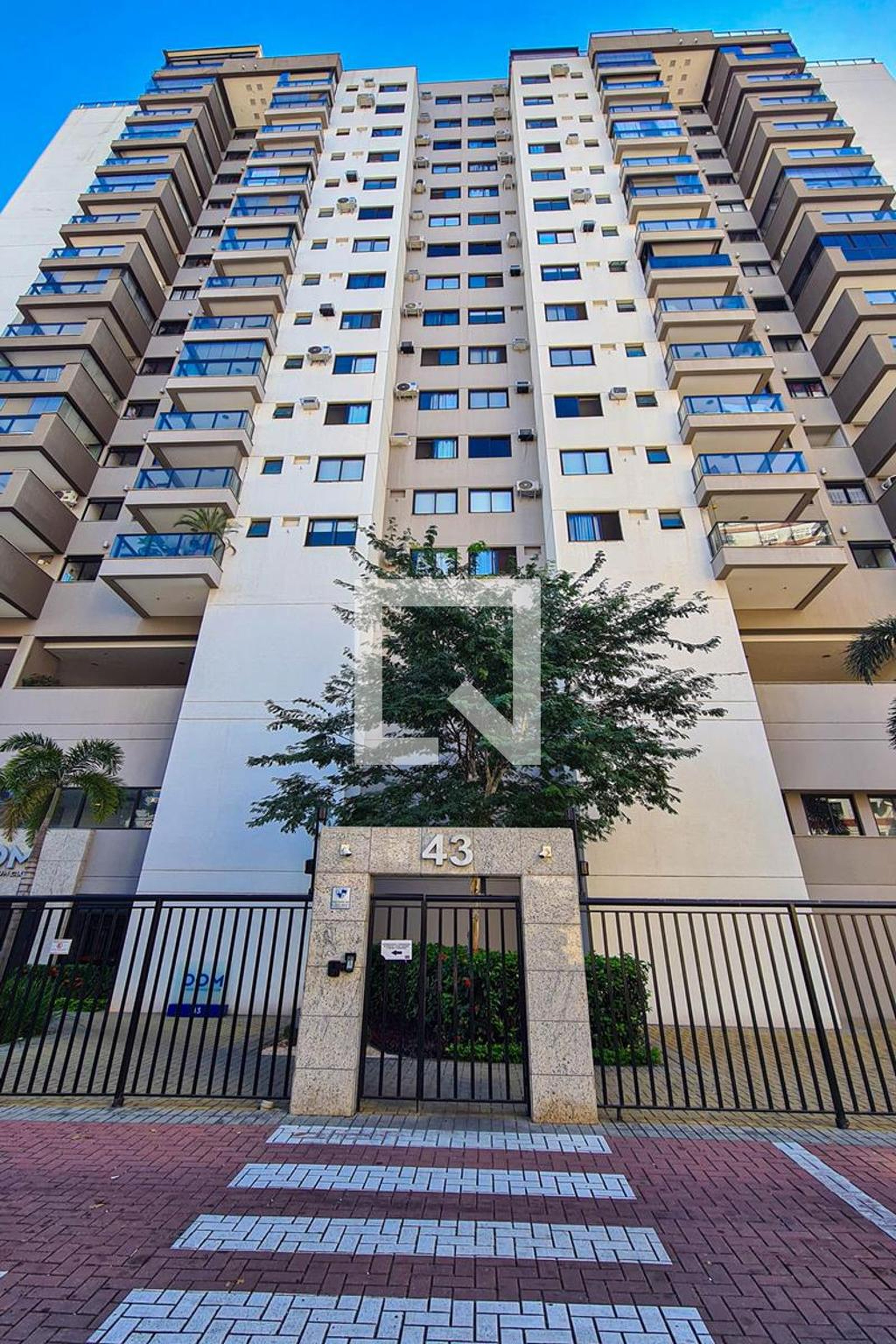 Fachada do Condomínio Condomínio Dom  Club