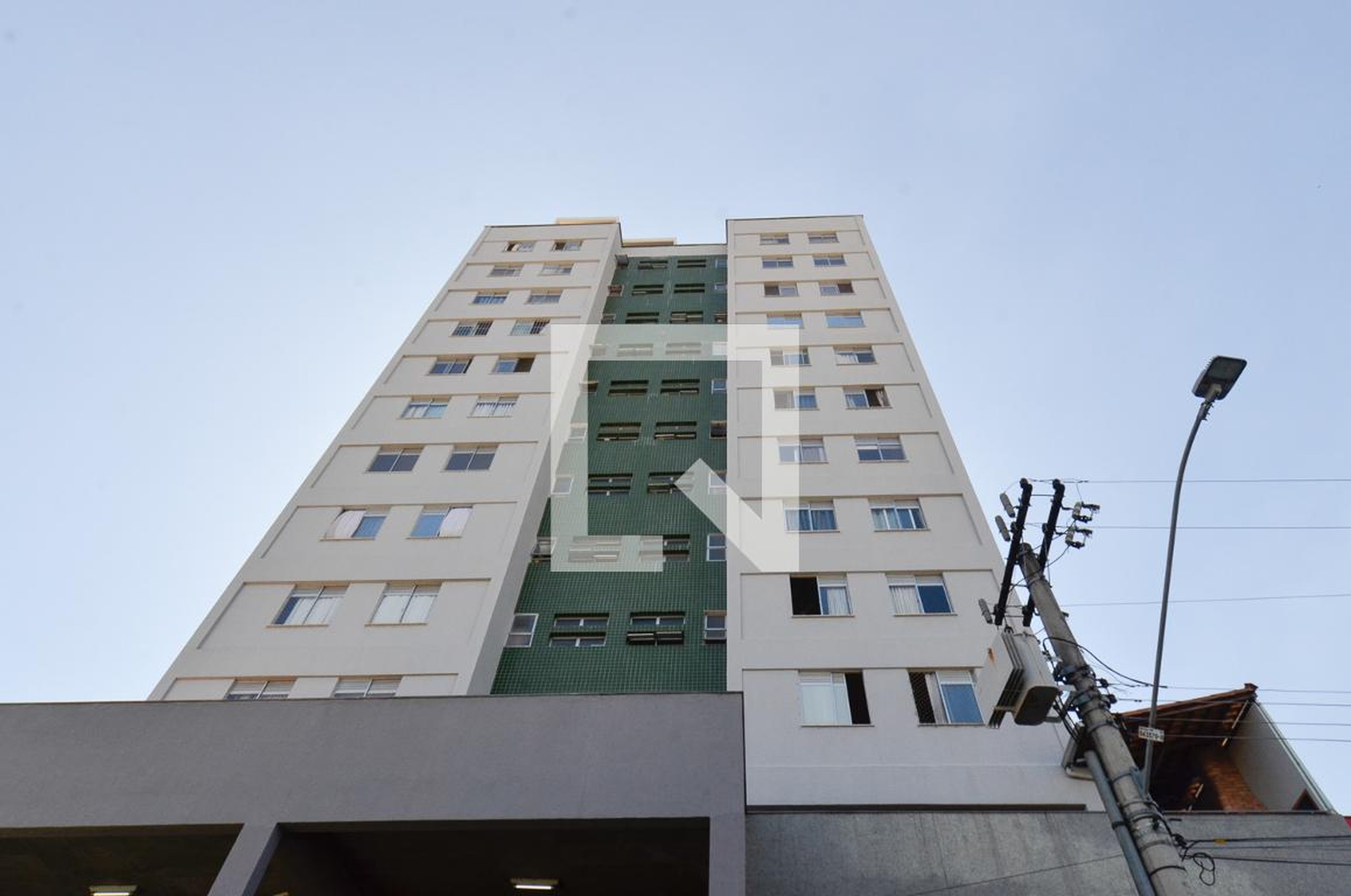 Fachada do predio Condomínio em Rua Matos da Silveira, 11
