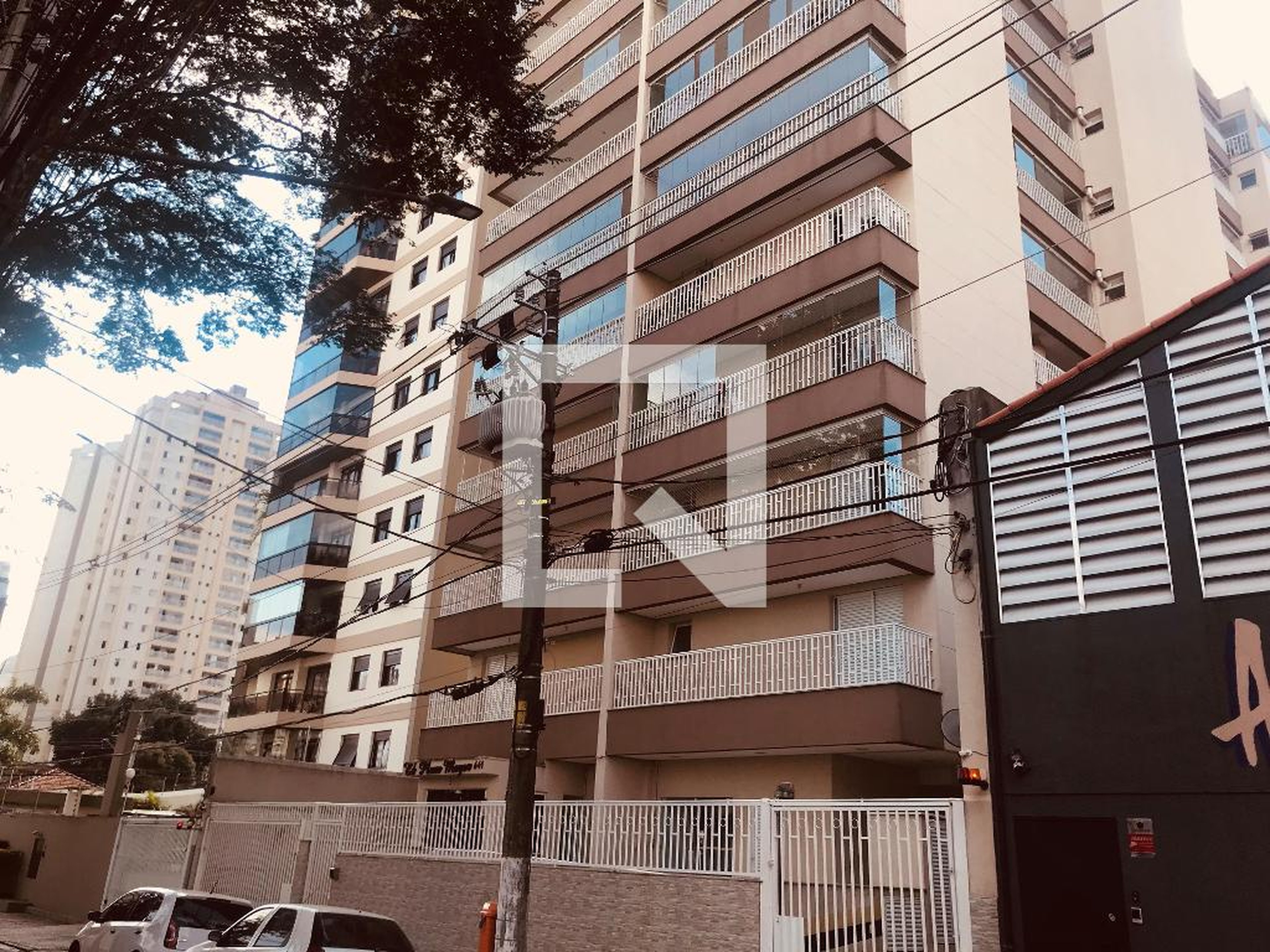 Fachada do Prédio Condomínio Plaza Mayor