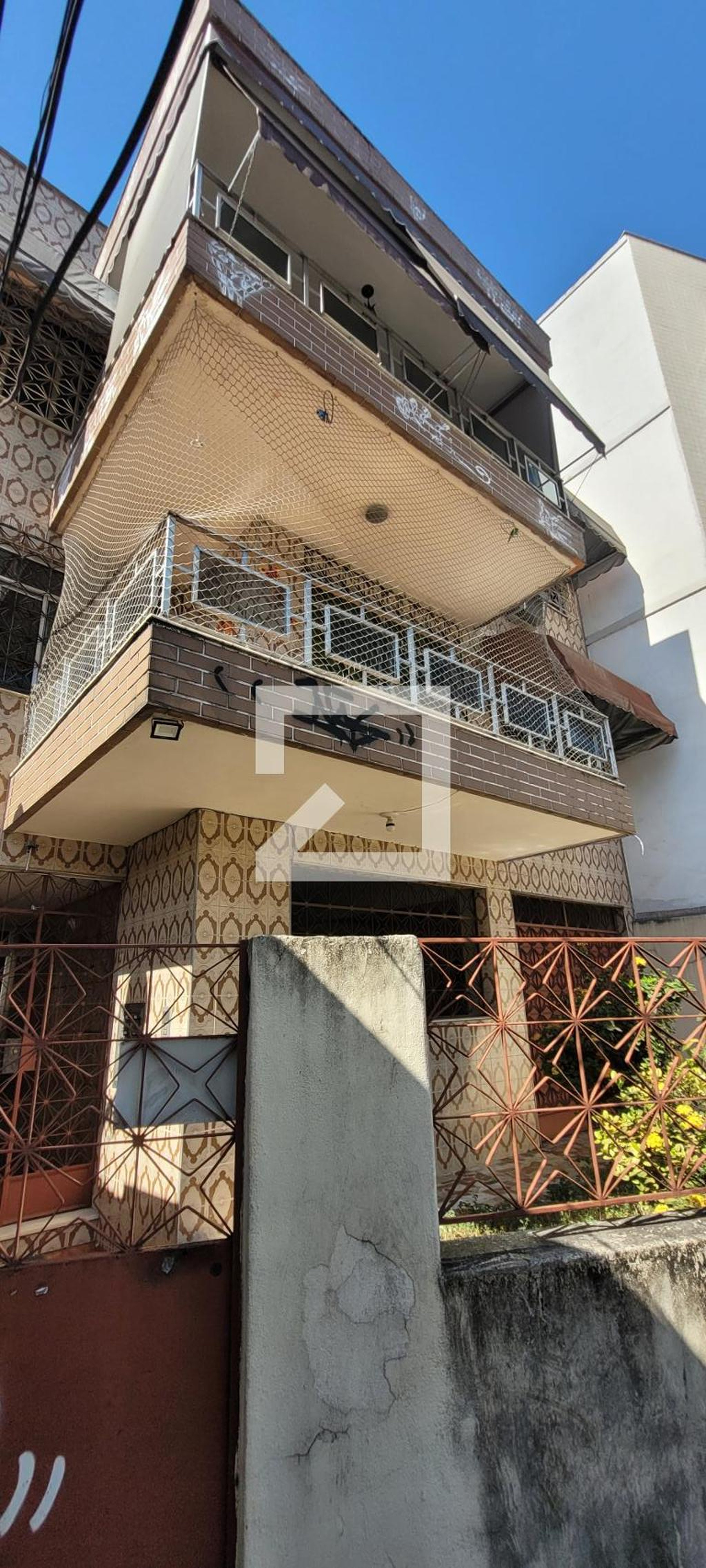 Fachada Condomínio em Avenida Monsenhor Félix, 138